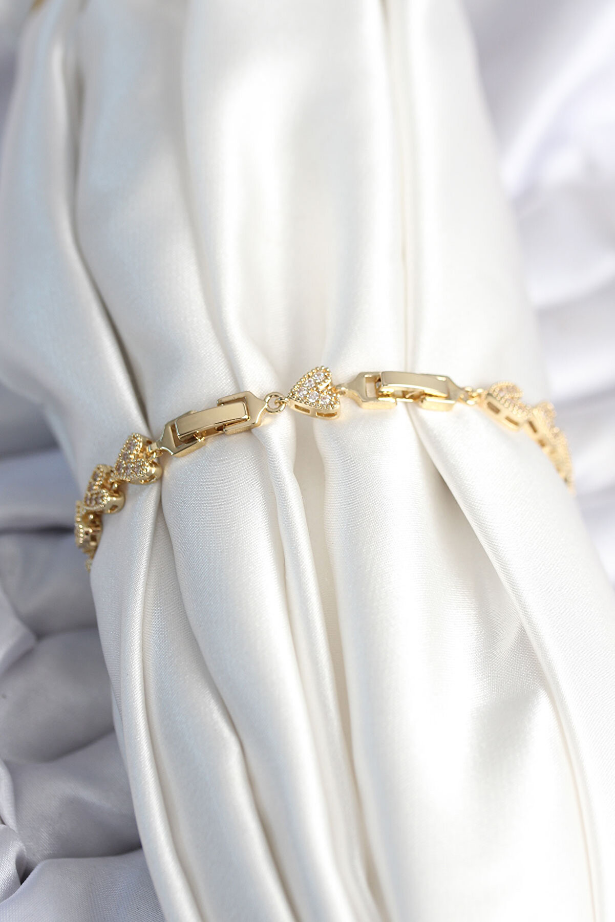 bamido Pirinç Gold Renk Kalp Model Kadın Bileklik -