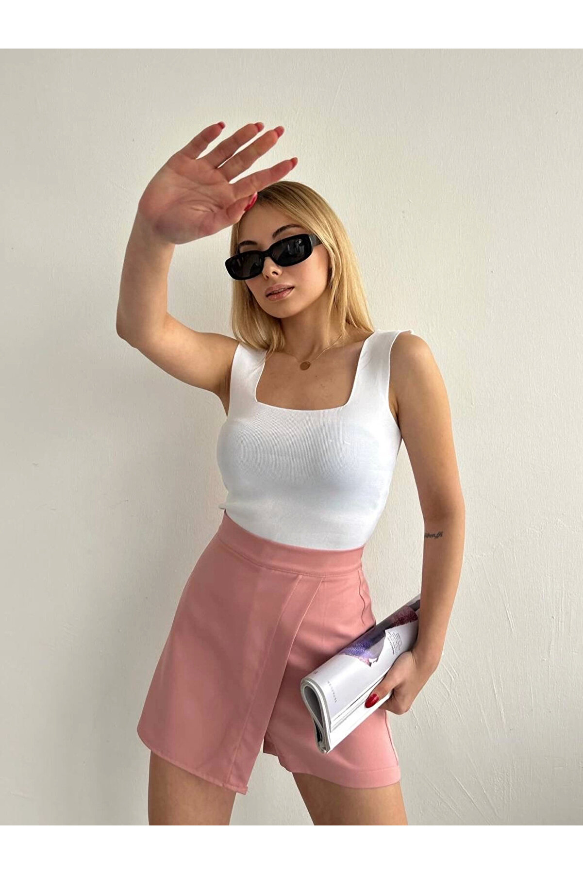 Alluri̇a Kapaklı Şort Etek Pudra S208