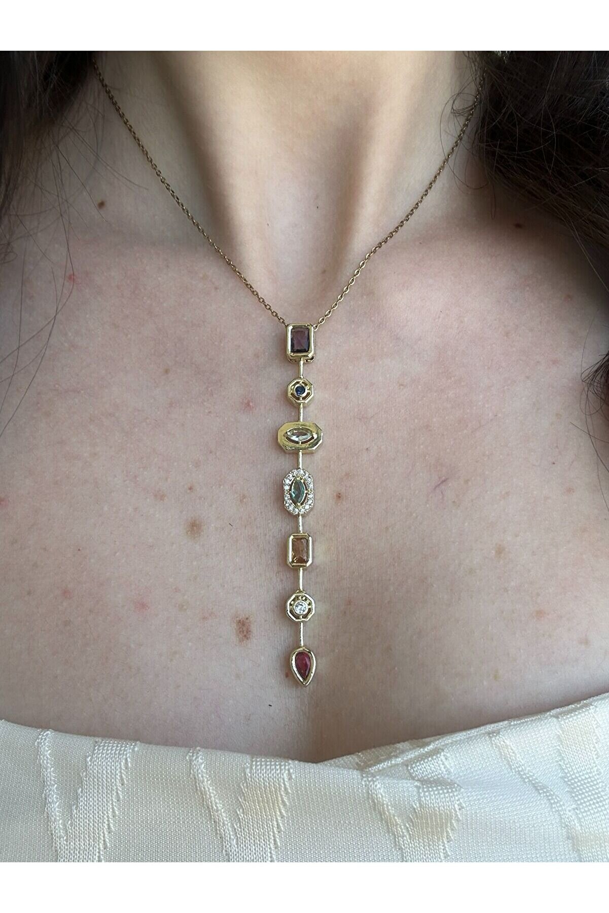 Ateli̇er Emi̇ne Yedi̇ Element Renkli̇ Taş Y Kolye