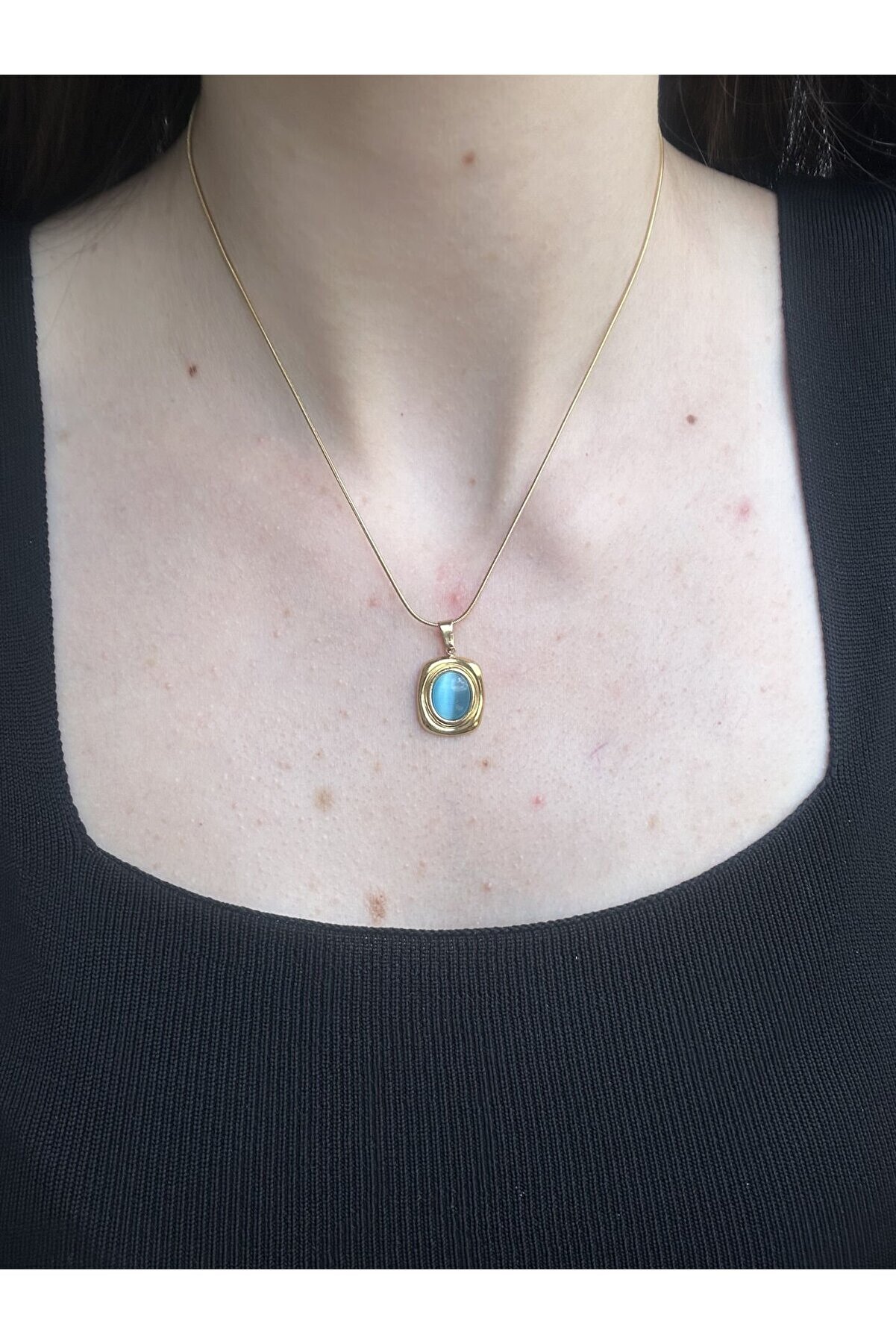 Ateli̇er Emi̇ne Fi̇ruze Taş Detaylı Gold Kolye