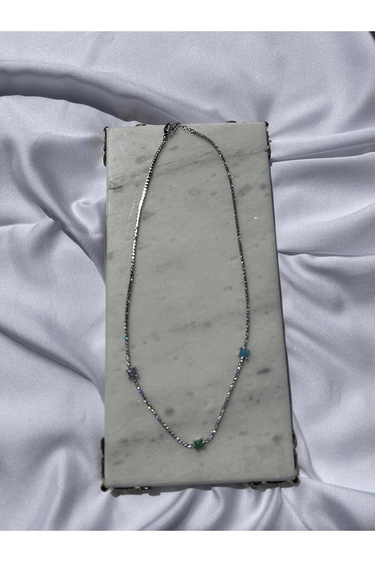 Ateli̇er Emi̇ne Üç Doğal Taş Detaylı Su Yolu Kolye