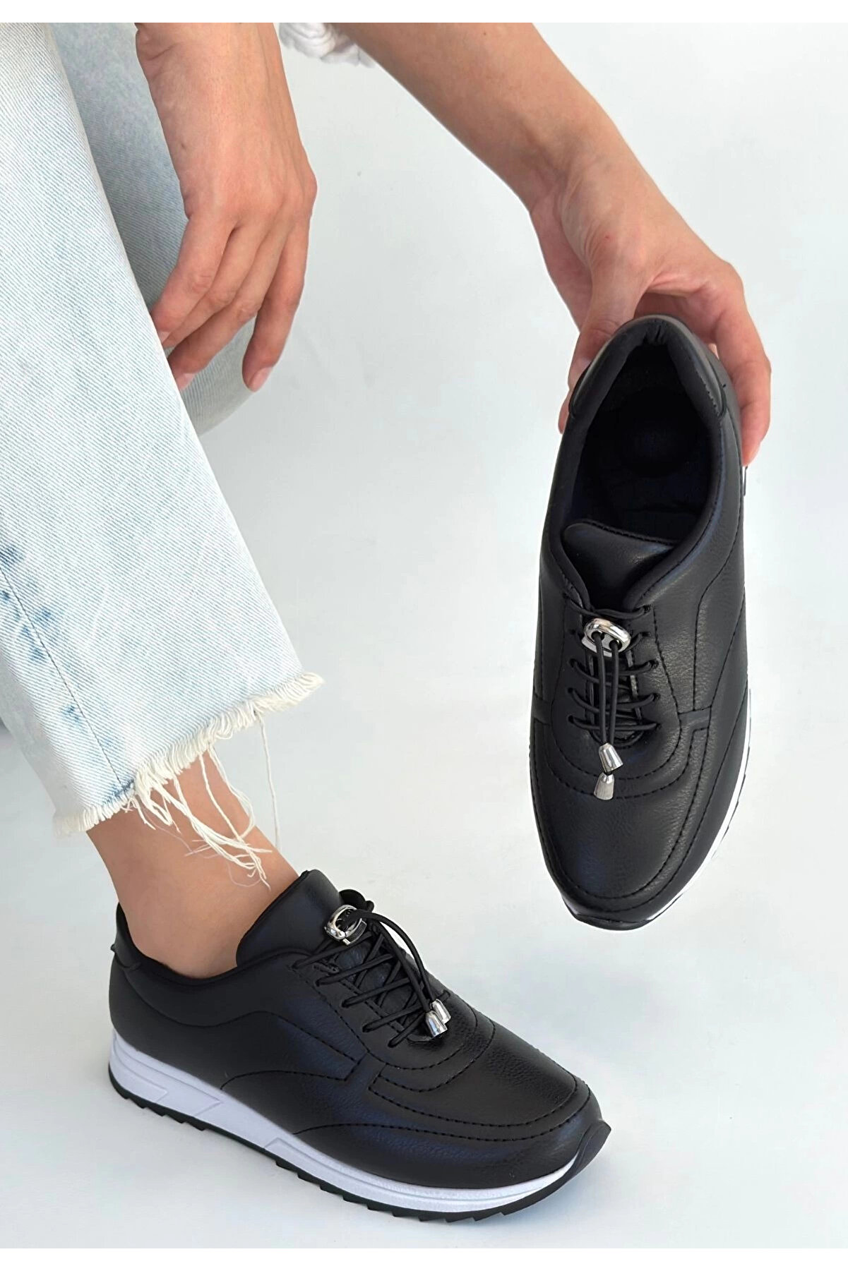 No 35 Fi̇nna Si̇yah Ci̇lt Bağcıklı Spor Ayakkabı
