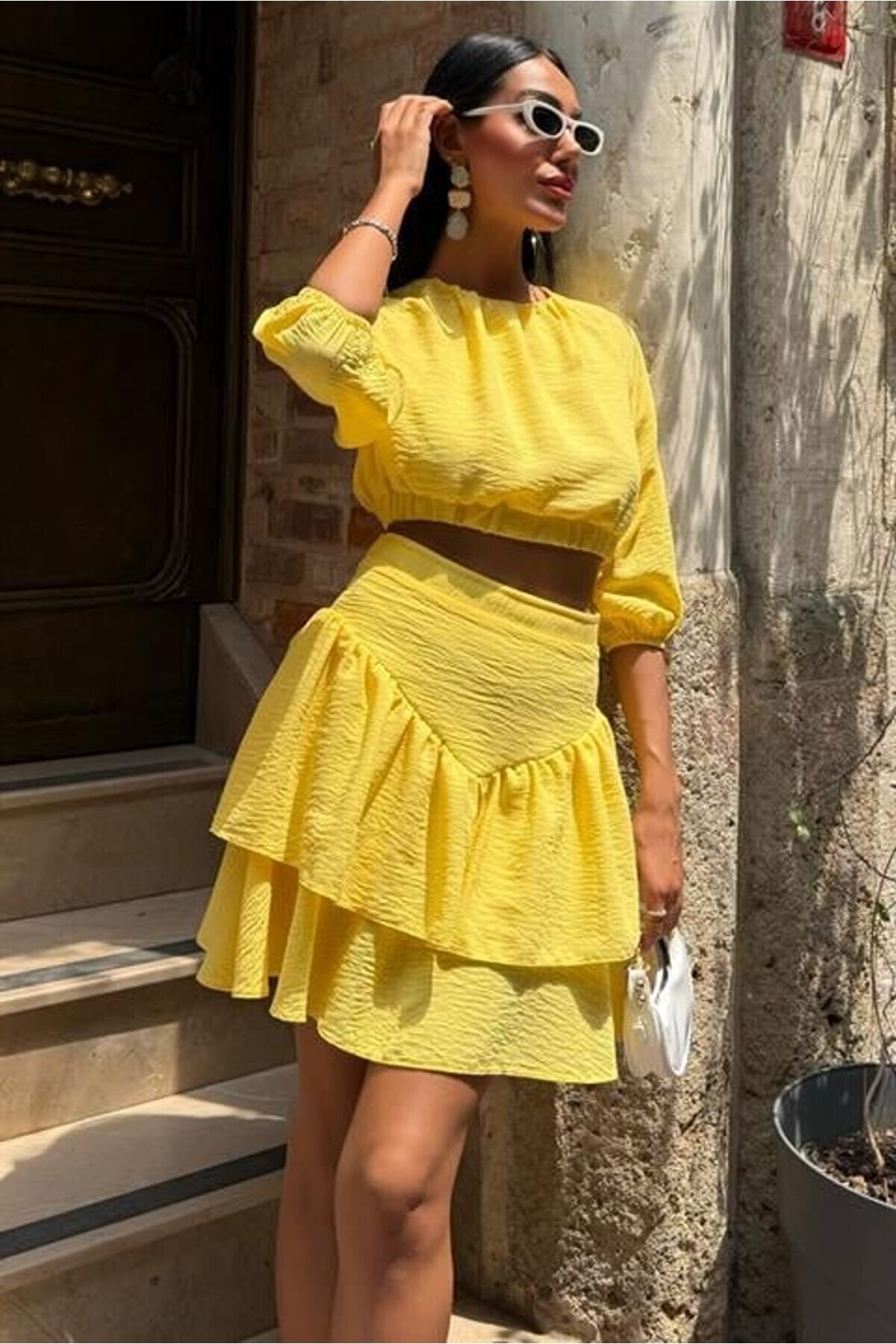 Crop Bluz Ve Kat Kat Etekli̇ Takım 10207