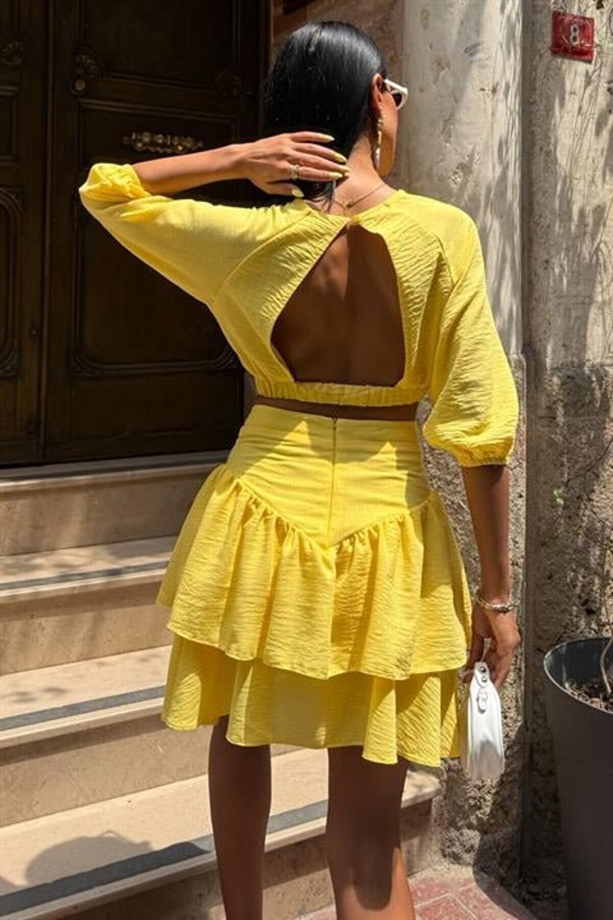 Crop Bluz Ve Kat Kat Etekli̇ Takım 10207