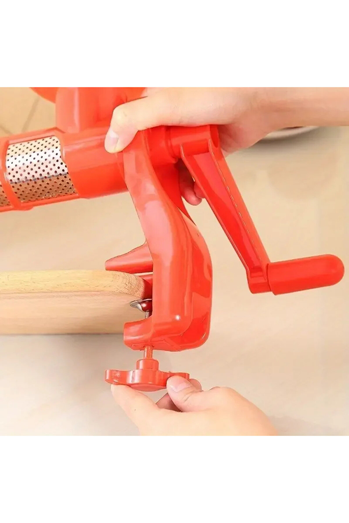 Go İthalat Ev Ti̇pi̇ Sal&ccedil;a Maki̇nası - Sal&ccedil;a Yapma - Makarna Sosu Yapıcı - Bi̇ber Sal&ccedil;a Maki̇nesi̇ (5224)