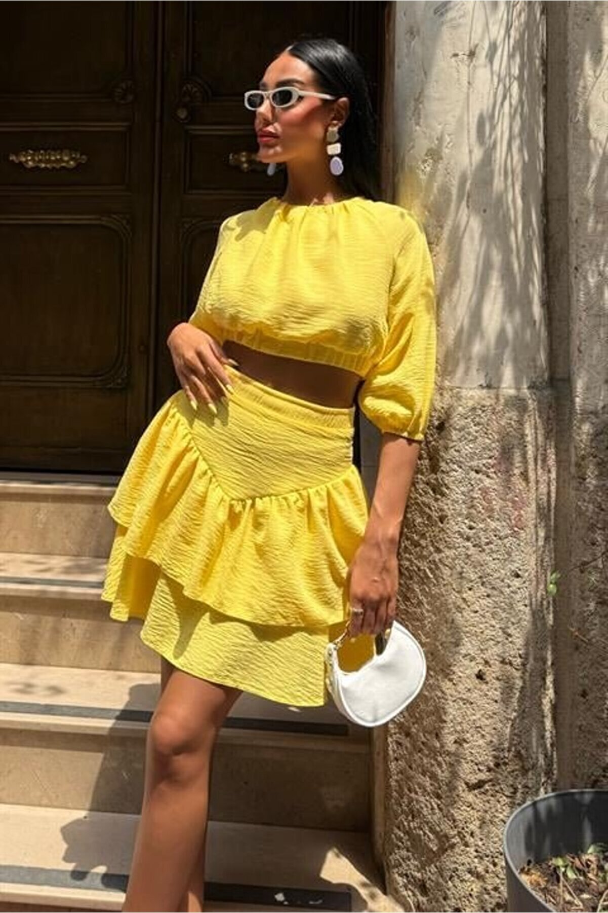 Crop Bluz Ve Kat Kat Etekli̇ Takım 10207