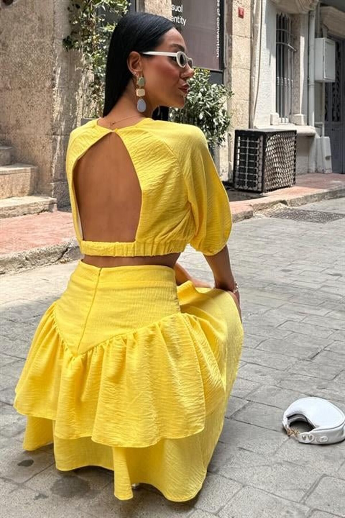 Crop Bluz Ve Kat Kat Etekli̇ Takım 10207