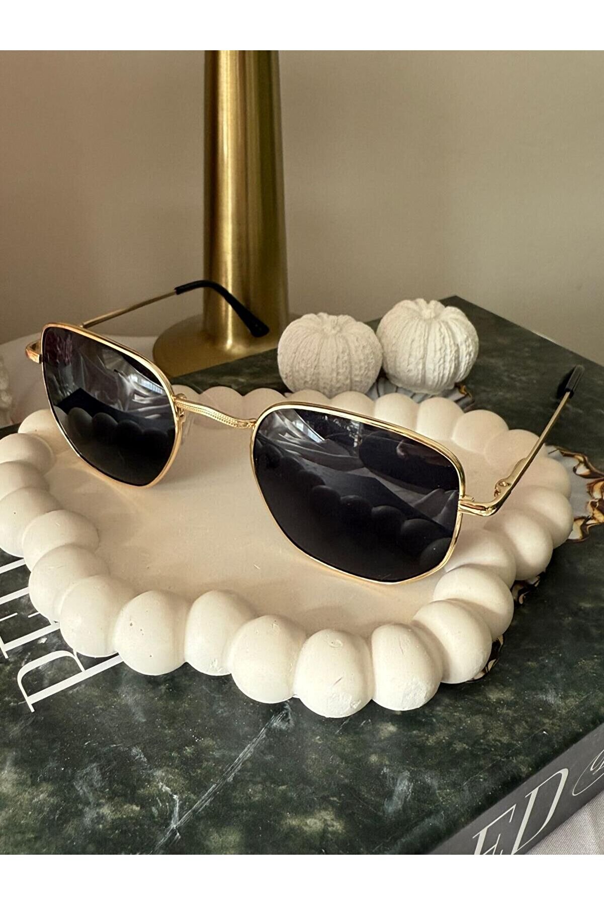 Ateli̇er Emi̇ne Gold Detay Güneş Gözlüğü
