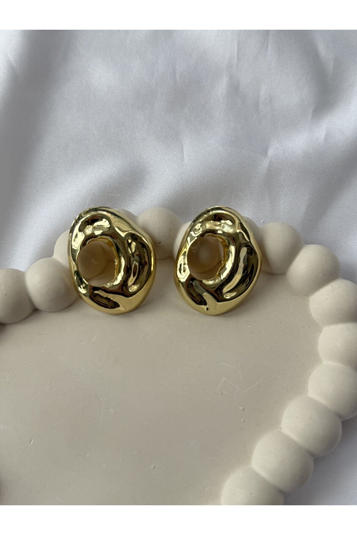 Ateli̇er Emi̇ne Gold Tasarım Küpe