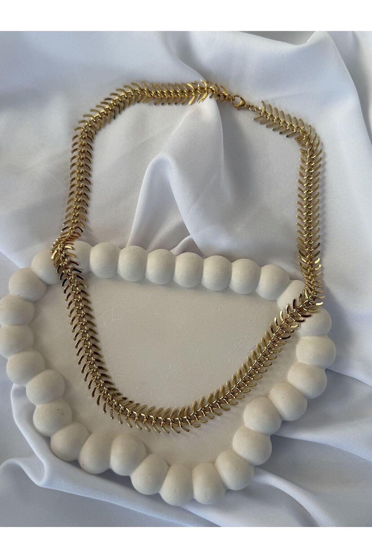 Ateli̇er Emi̇ne Balıksırtı Gold Zi̇nci̇r Kolye