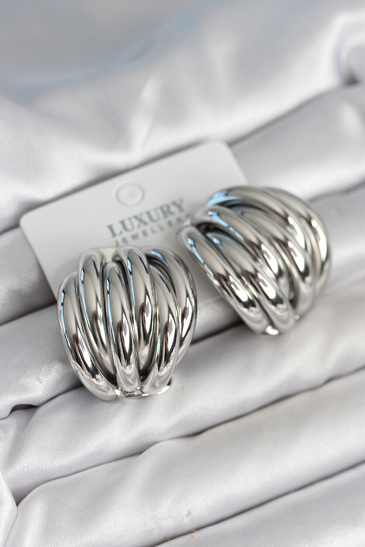 Toptan Bulurum Pirinç Gümüş Renk Vintage Kadın Küpe