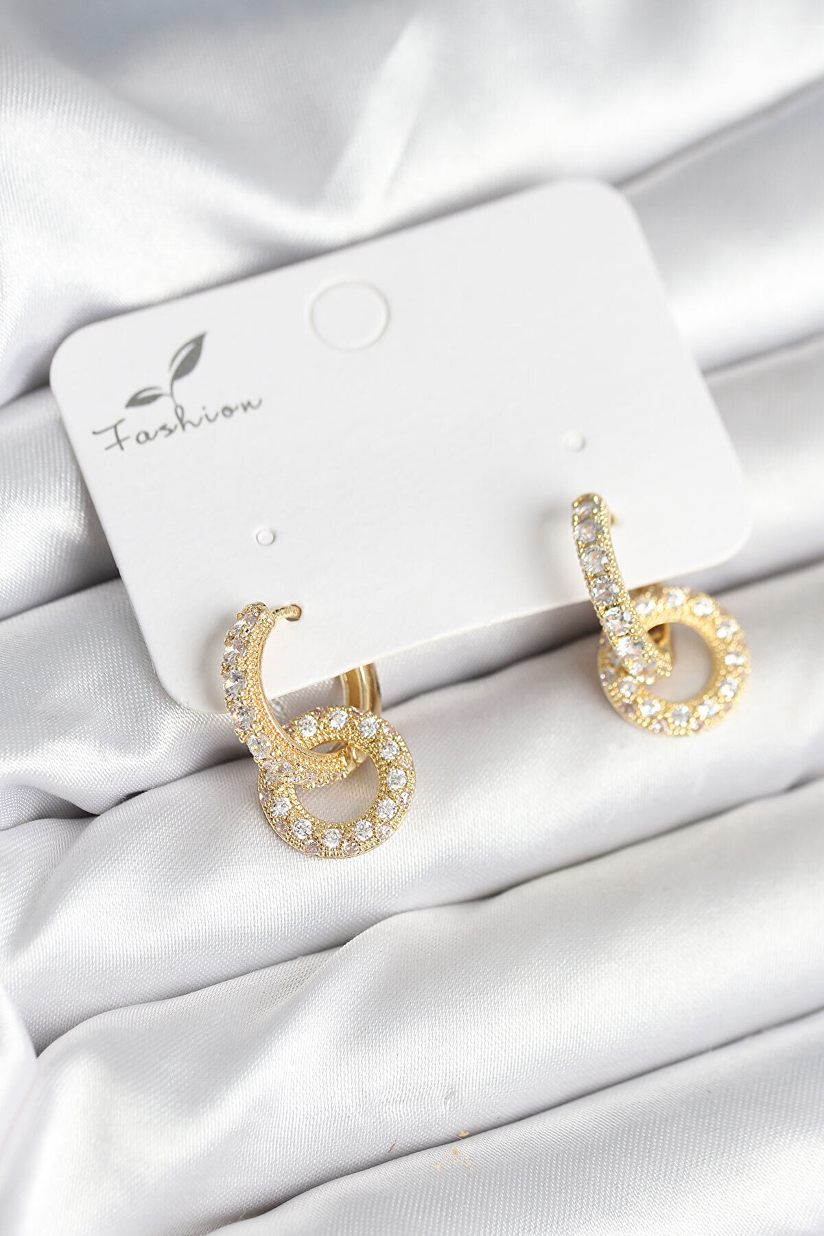 Toptan Bulurum Gold Renk Pirinç Zirkon Taşlı Halka Model Kadın Küpe