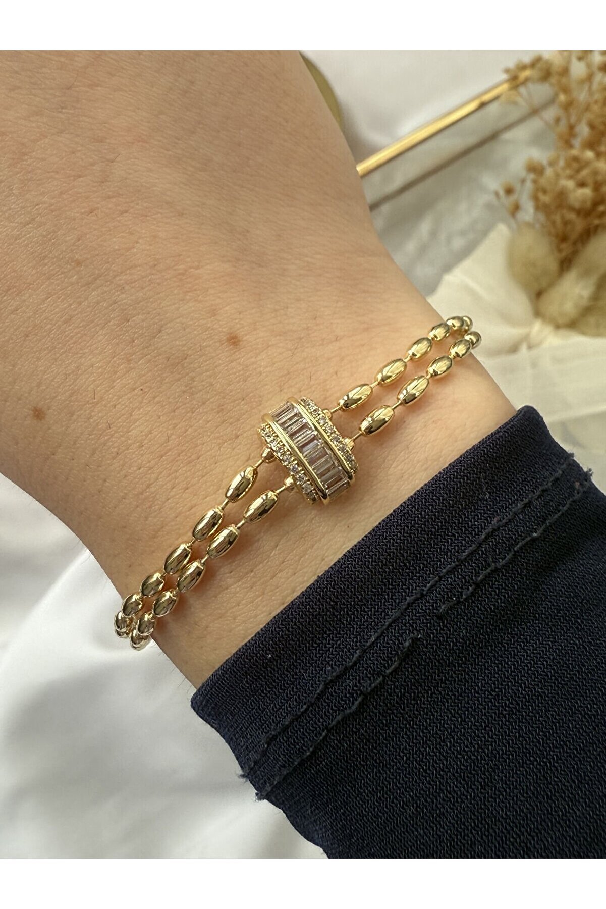 Ateli̇er Emi̇ne Taş Detaylı Dori̇ka Bi̇lekli̇k