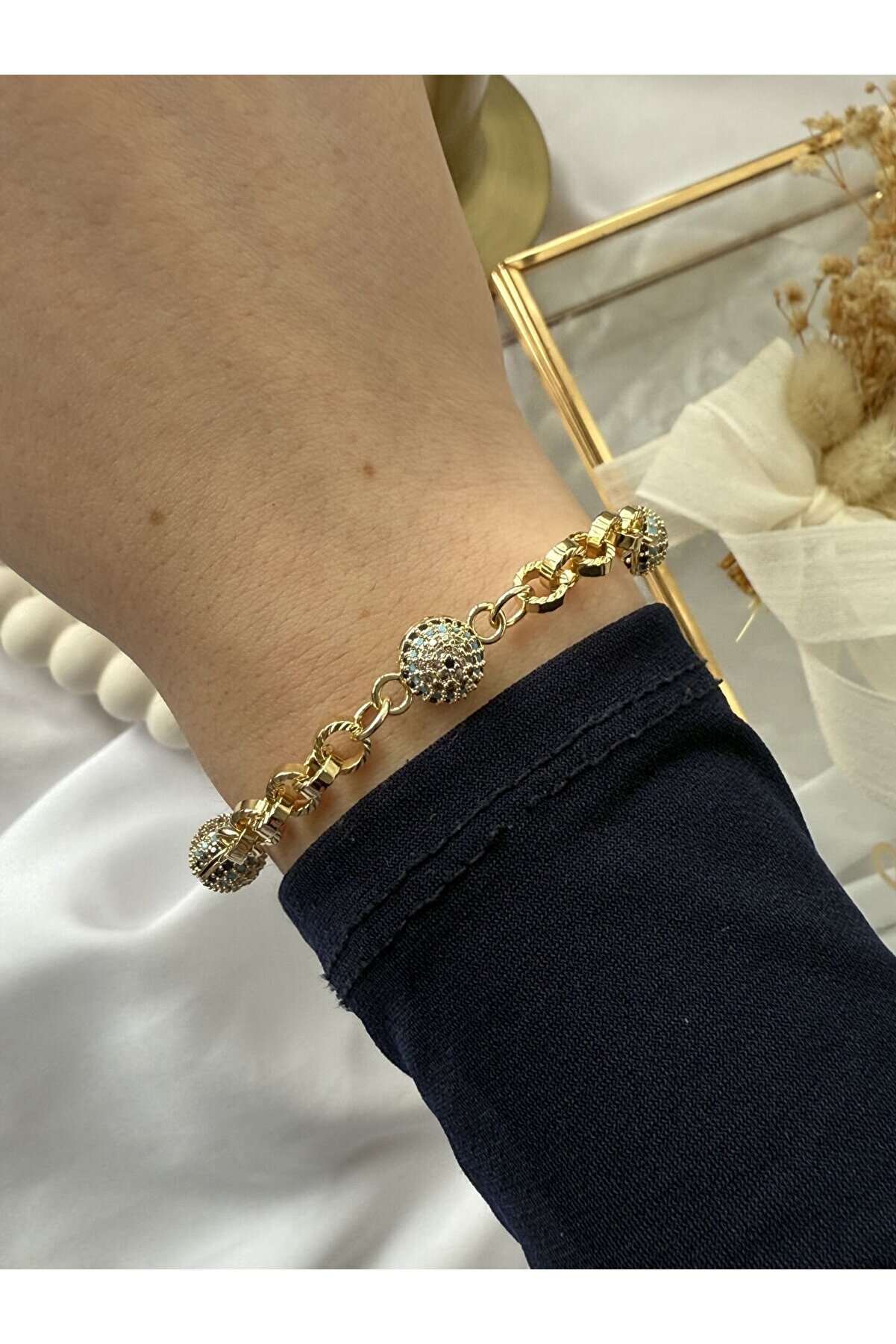 Ateli̇er Emi̇ne Evi̇l Eye Gold Bi̇lekli̇k