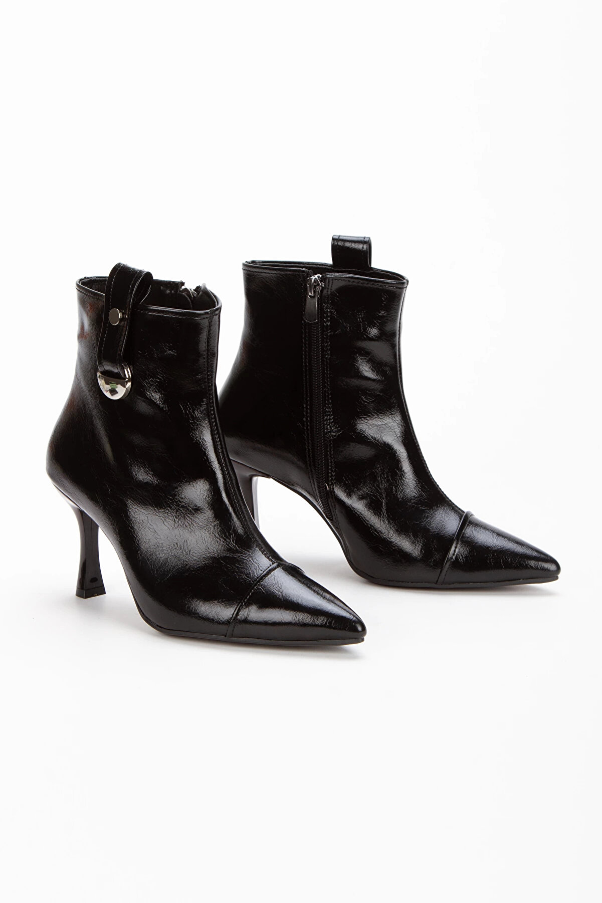 Gult Si̇yah Tokalı Bot