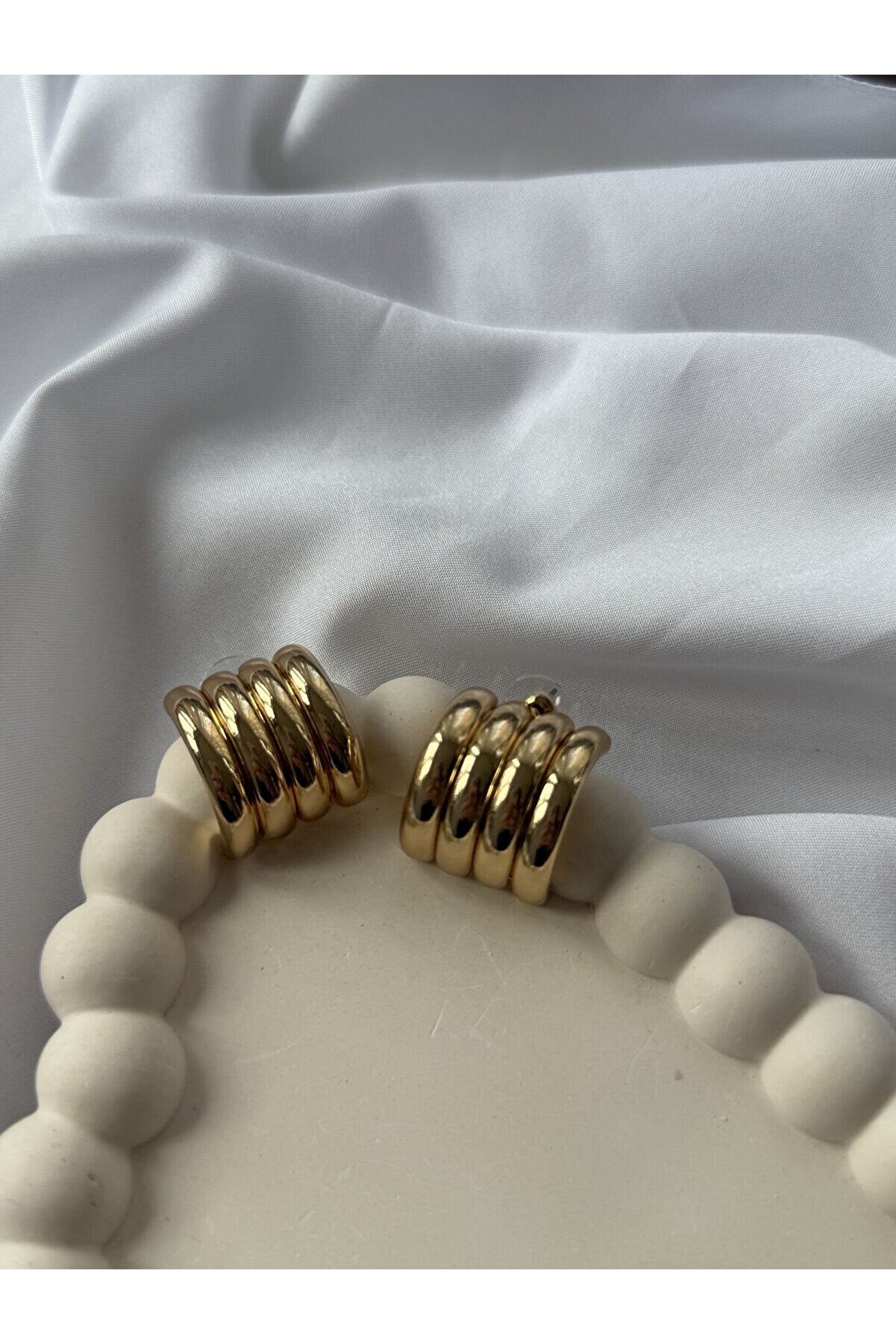 Ateli̇er Emi̇ne Gold Çoklu Görünüm Küpe