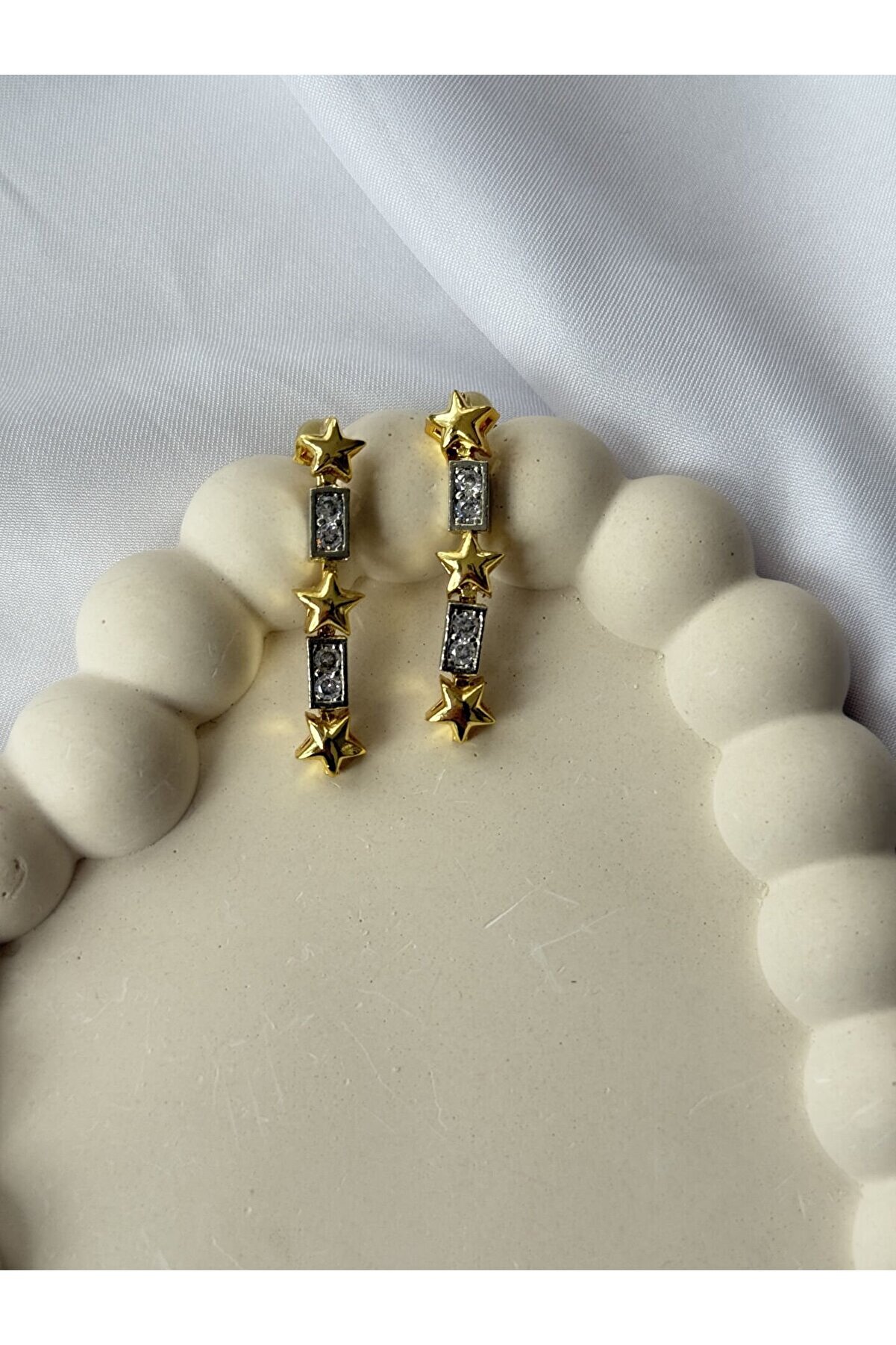 Ateli̇er Emi̇ne Yıldız Desenli̇ Sallantılı Küpe