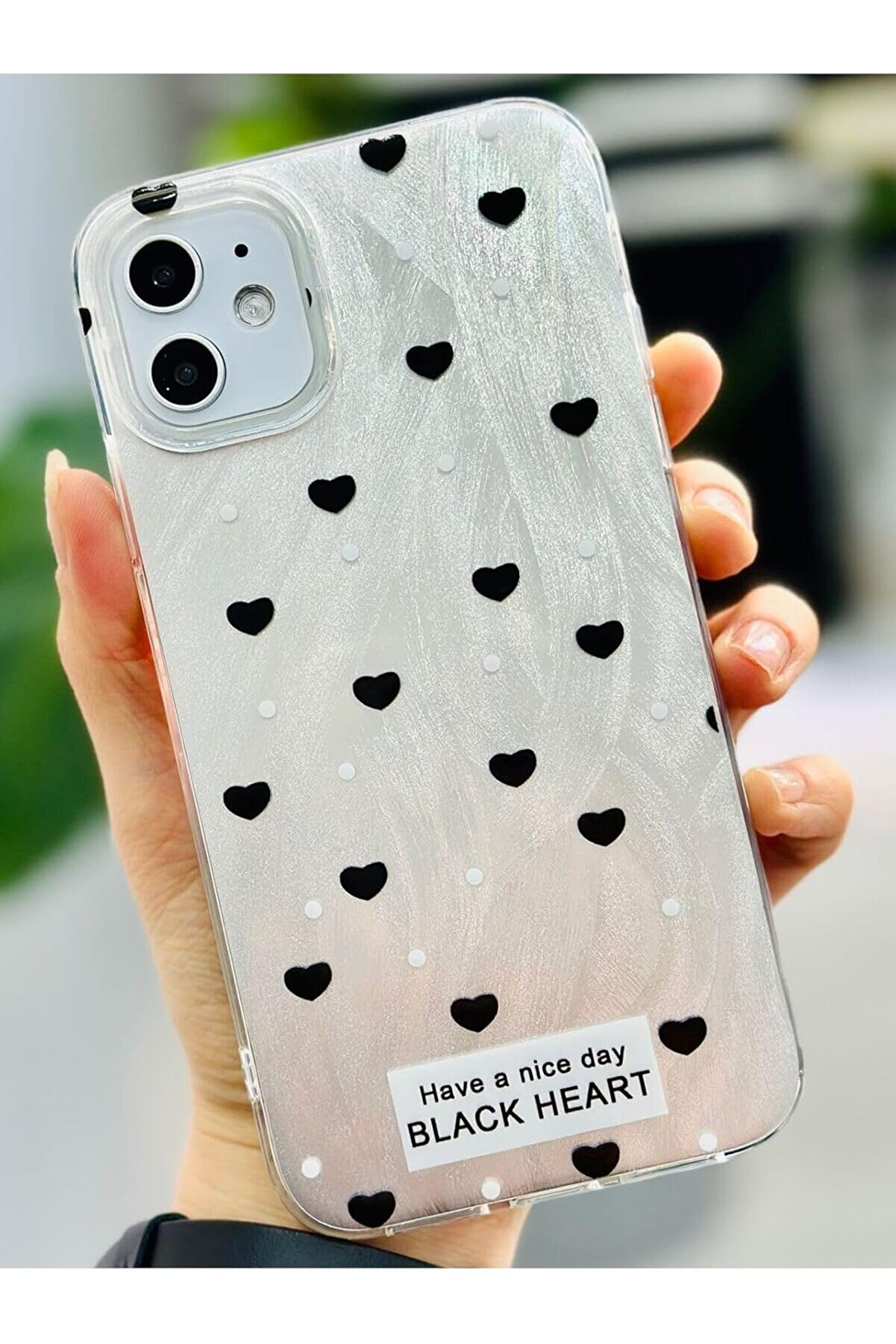 STOREMAX ynsShoping Aksesuar 11 ile Uyumlu Kalp Tasarımlı Renk Geçişli Parlak Silikon Korumalı Kılıf NewTrren