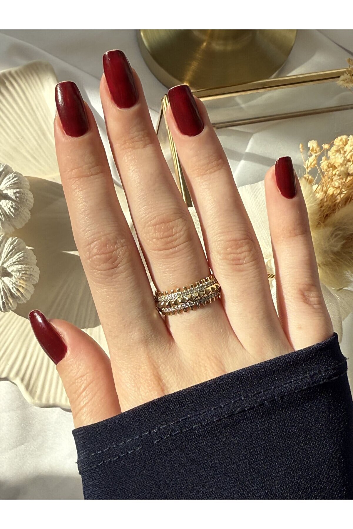 Ateli̇er Emi̇ne Pi̇rami̇t Sıralı Yüzük