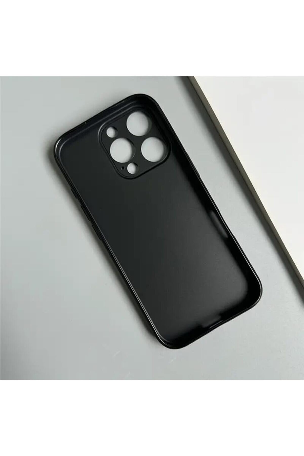 Lvnshop Aksesuar 16 İle Uyumlu Fi̇rst Si̇li̇kon Kılıf Yapılı Mat Dış Yüzeyli̇ Tam Koruma Sağlayan Kamera