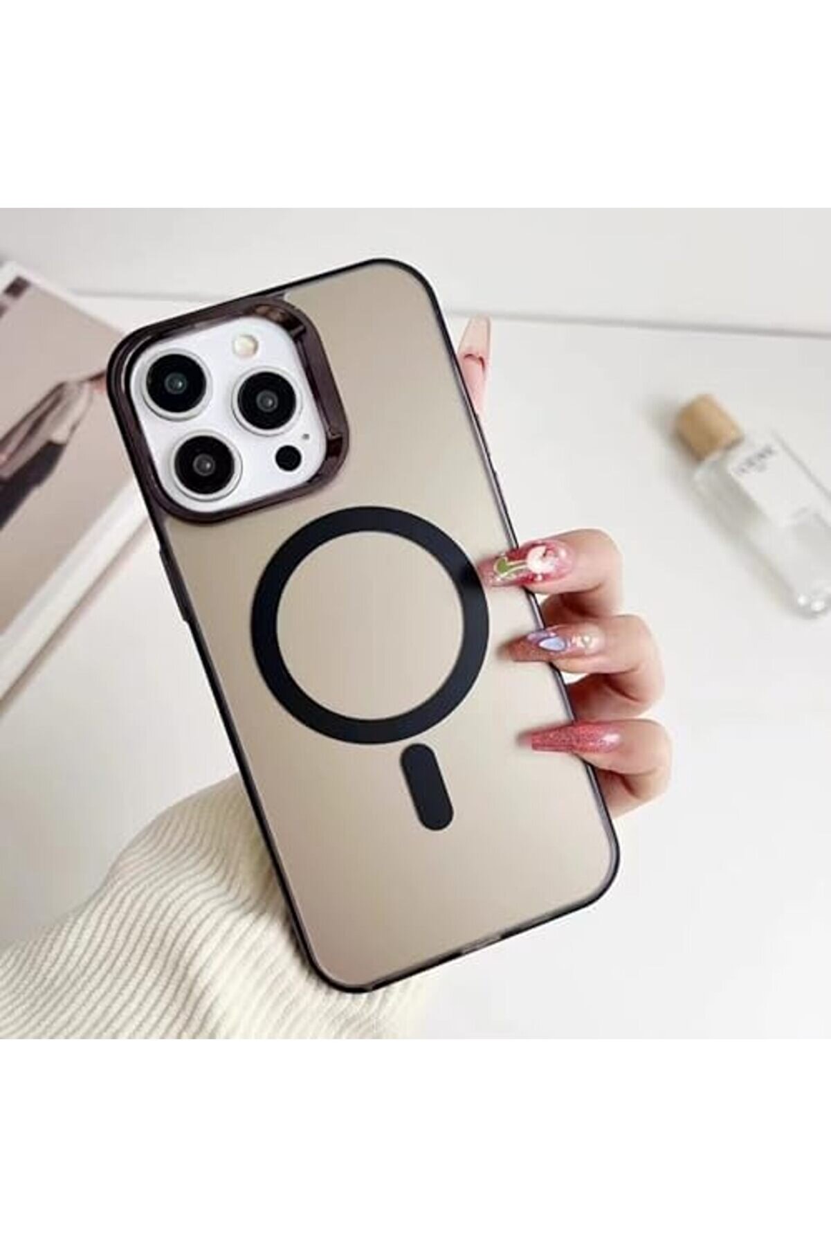 Kılıf 16 Uyumlu Arkası Mat Si̇li̇kon Kılıf Yükselti̇lmi̇ş Lens Çerçeveli̇ Telefon Kılıfı Drabe