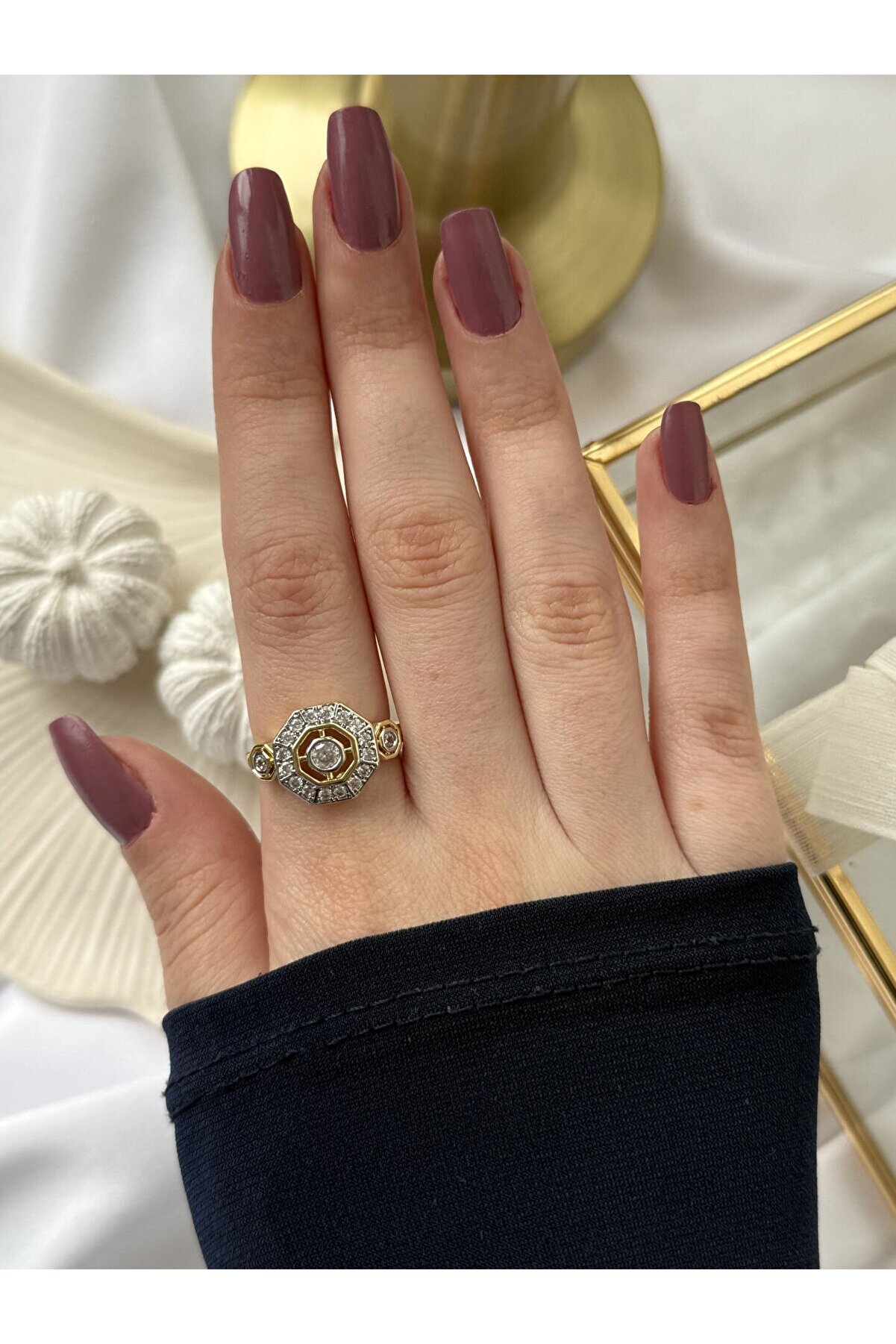 Ateli̇er Emi̇ne Geometri̇k Form Gold Yüzük