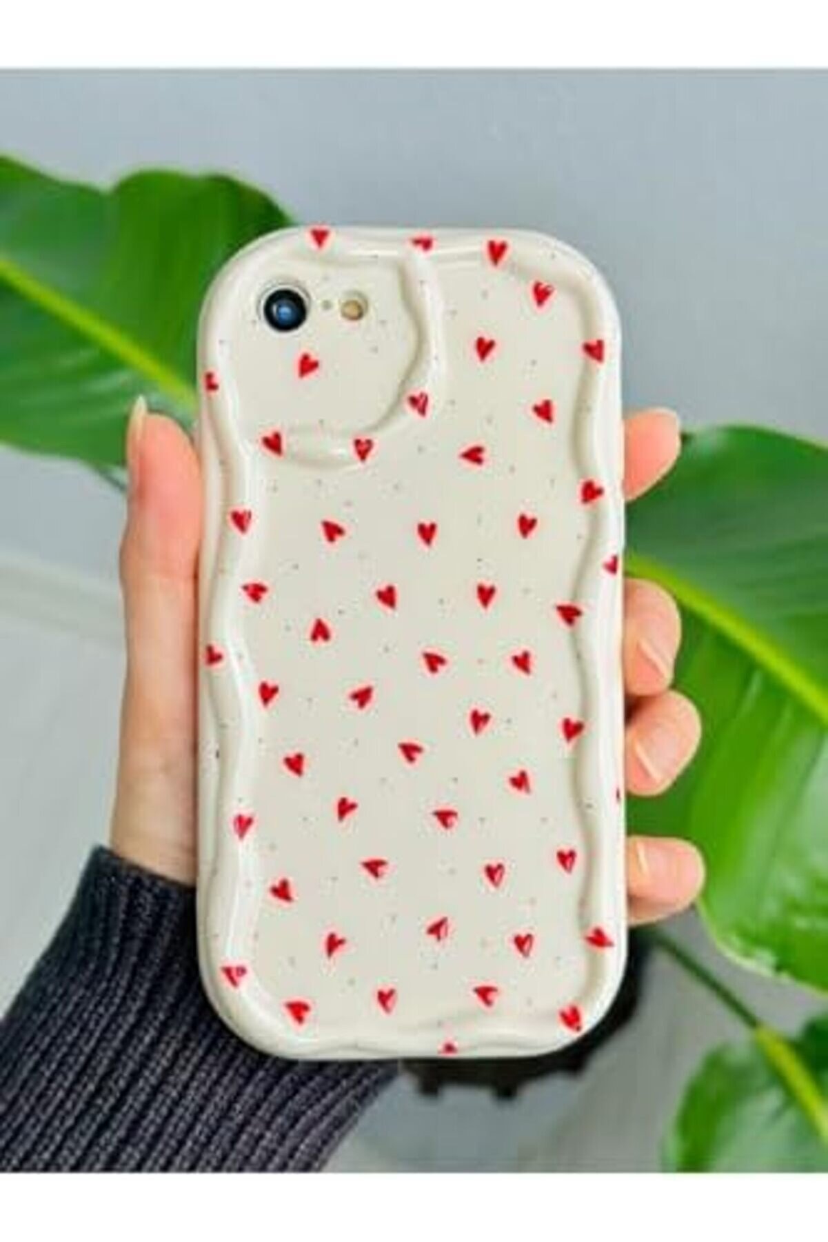 Lvnshop Aksesuar 7-8 - Se 2020 İle Uyumlu Kırmızı Kalpler Baskılı Darbe &Ouml;nleyi̇ci̇ Lansman Kılıf 2241