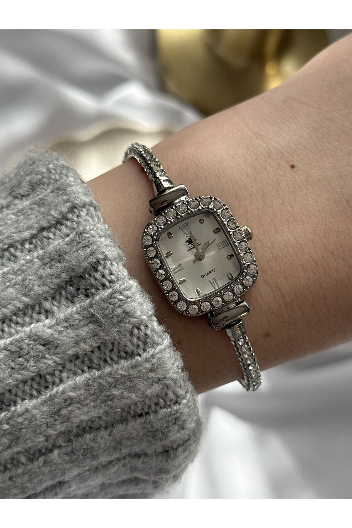 Ateli̇er Emi̇ne Ayarlanabi̇li̇r Bi̇lekli̇k Model Saat