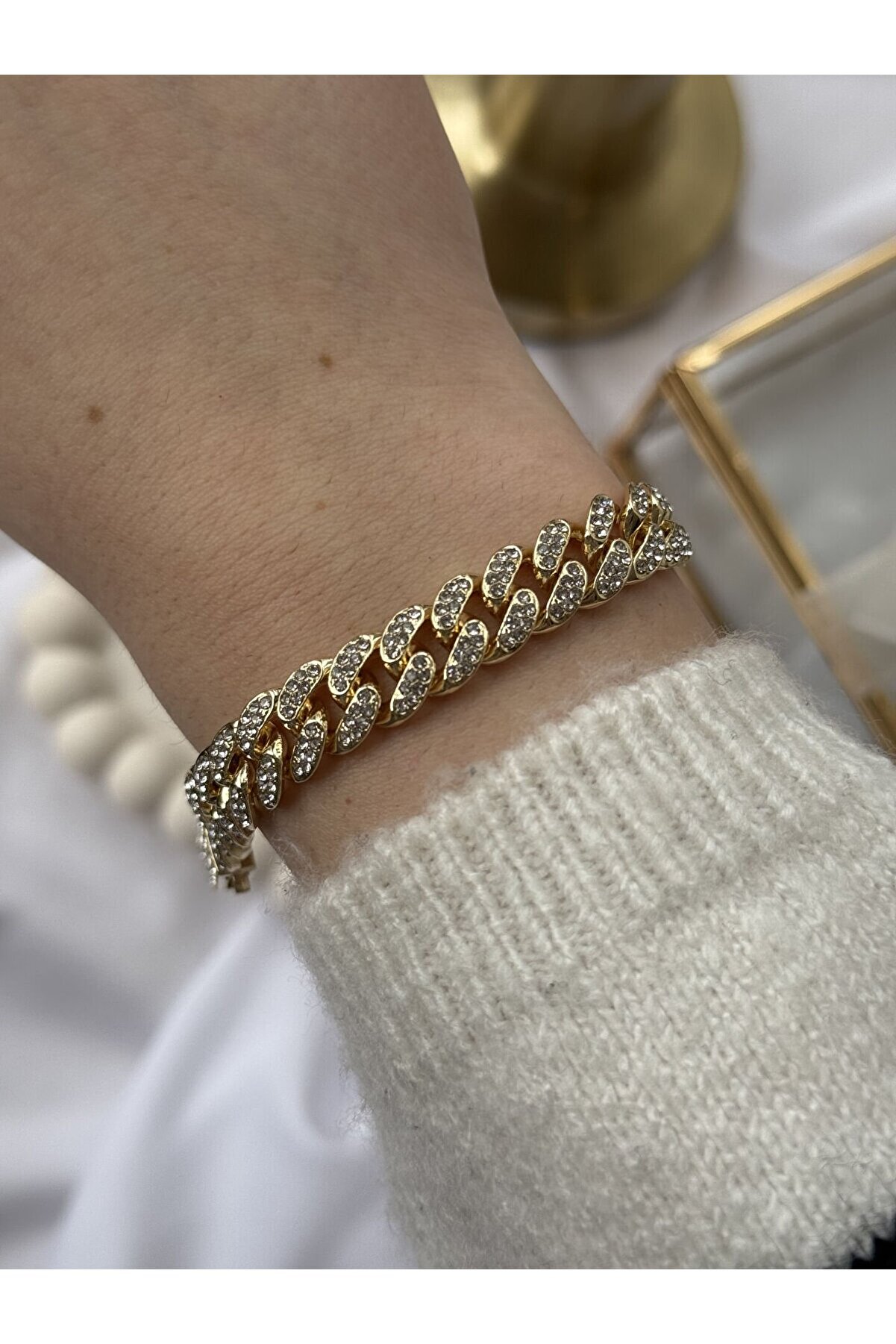 Ateli̇er Emi̇ne Gold Vıp Zi̇nci̇r Bi̇lekli̇k