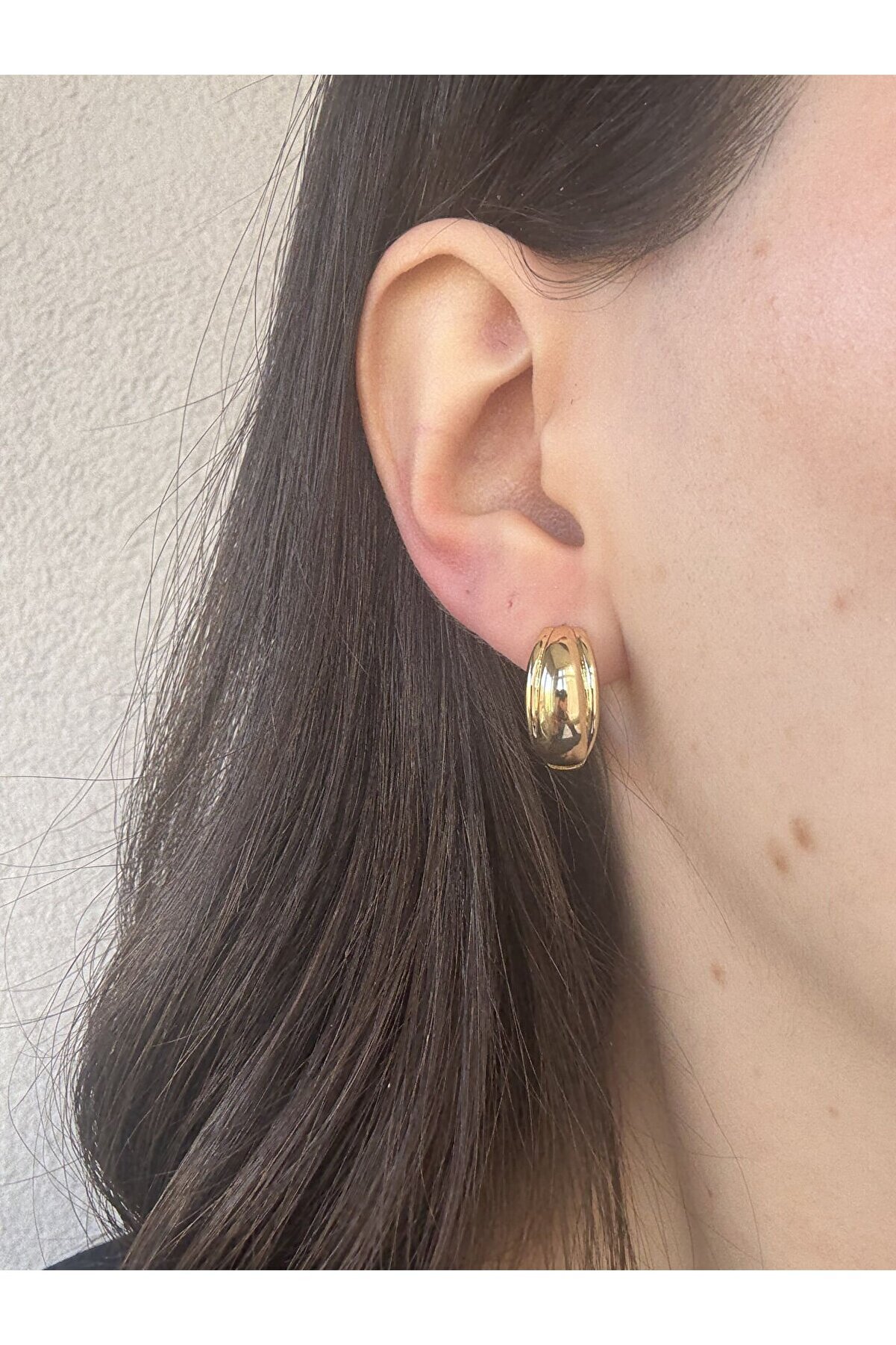 Ateli̇er Emi̇ne Bombeli̇ Çeli̇k Küpe