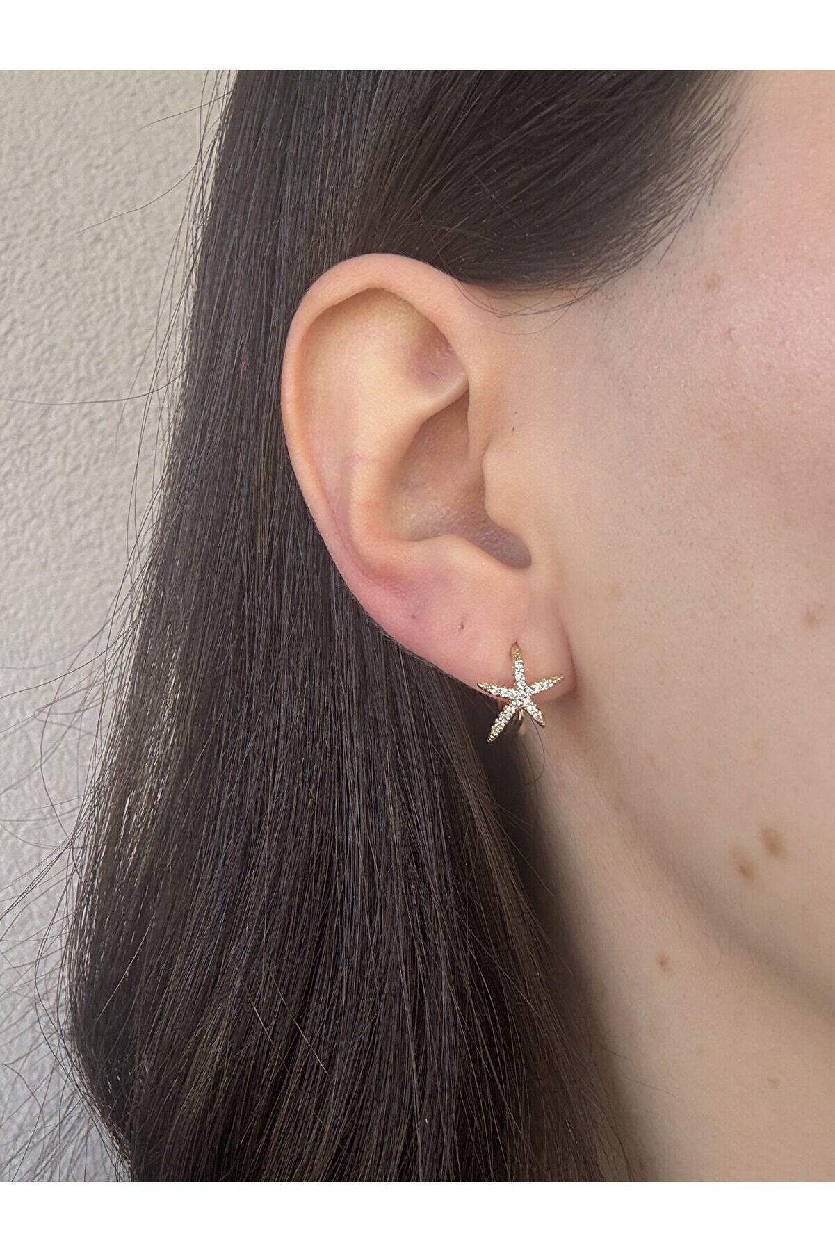 Ateli̇er Emi̇ne Mi̇ni̇k Yıldız Çeli̇k Küpe