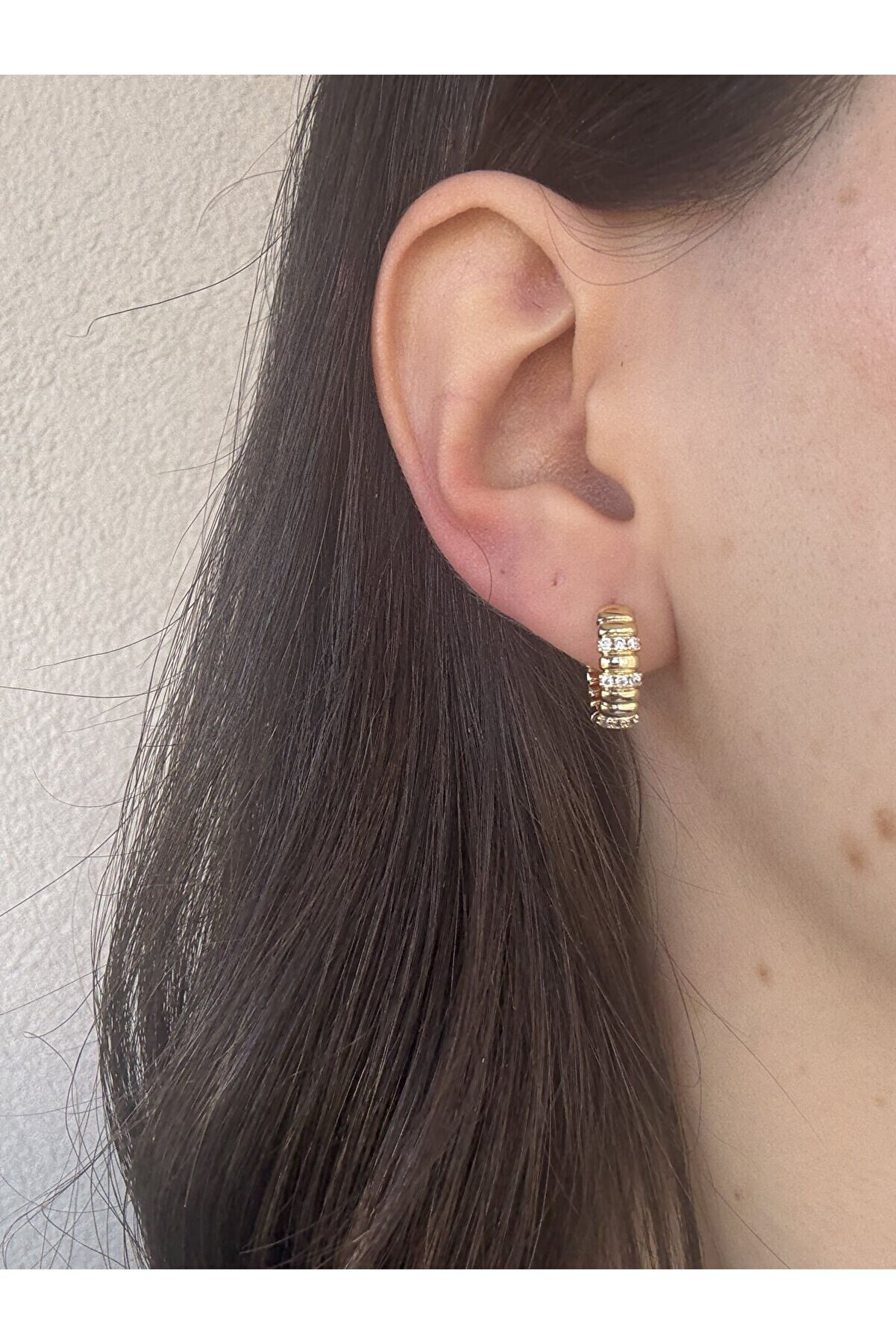 Ateli̇er Emi̇ne Taş Detaylı Çeli̇k Küpe