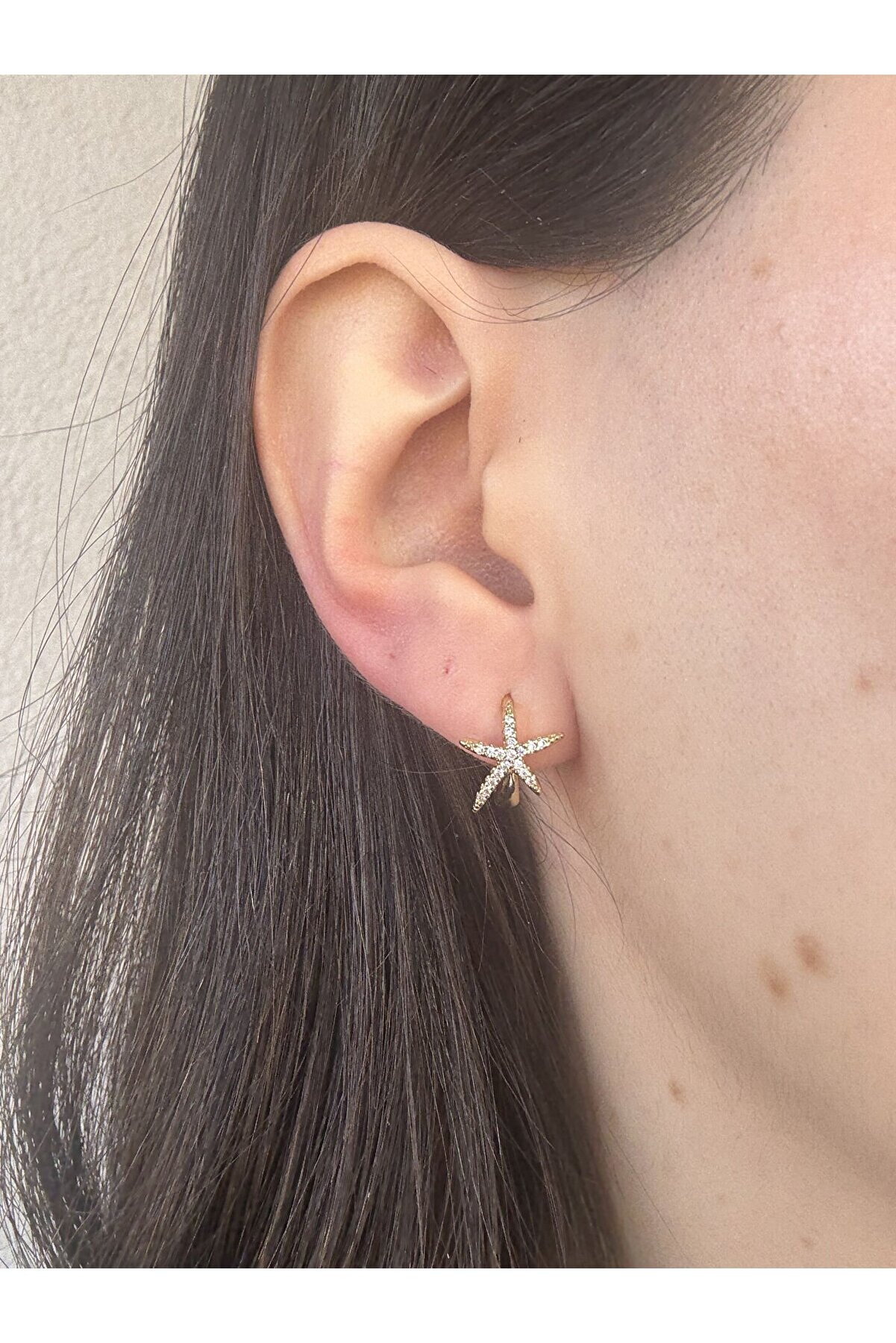 Ateli̇er Emi̇ne Mi̇ni̇k Yıldız Çeli̇k Küpe