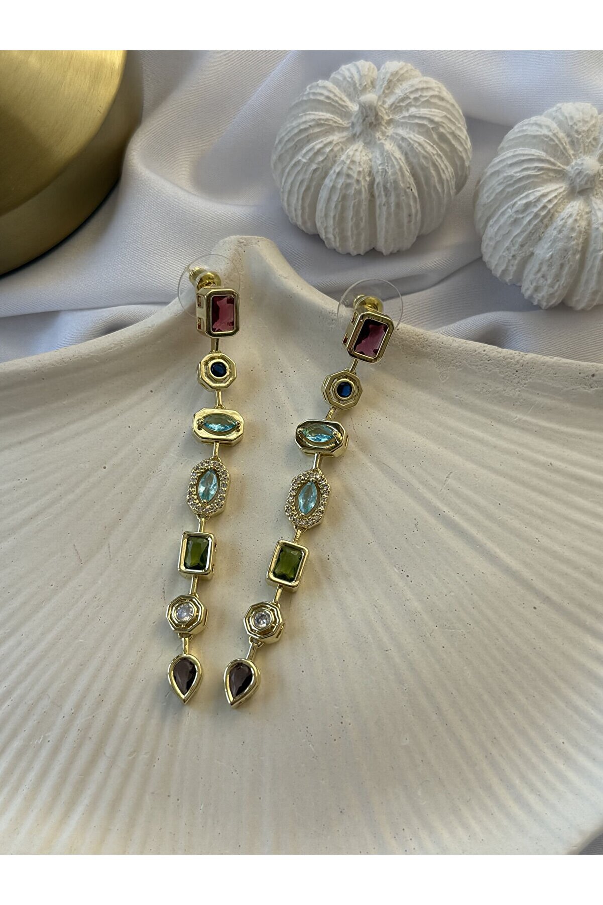 Ateli̇er Emi̇ne Yedi̇ Element Küpe