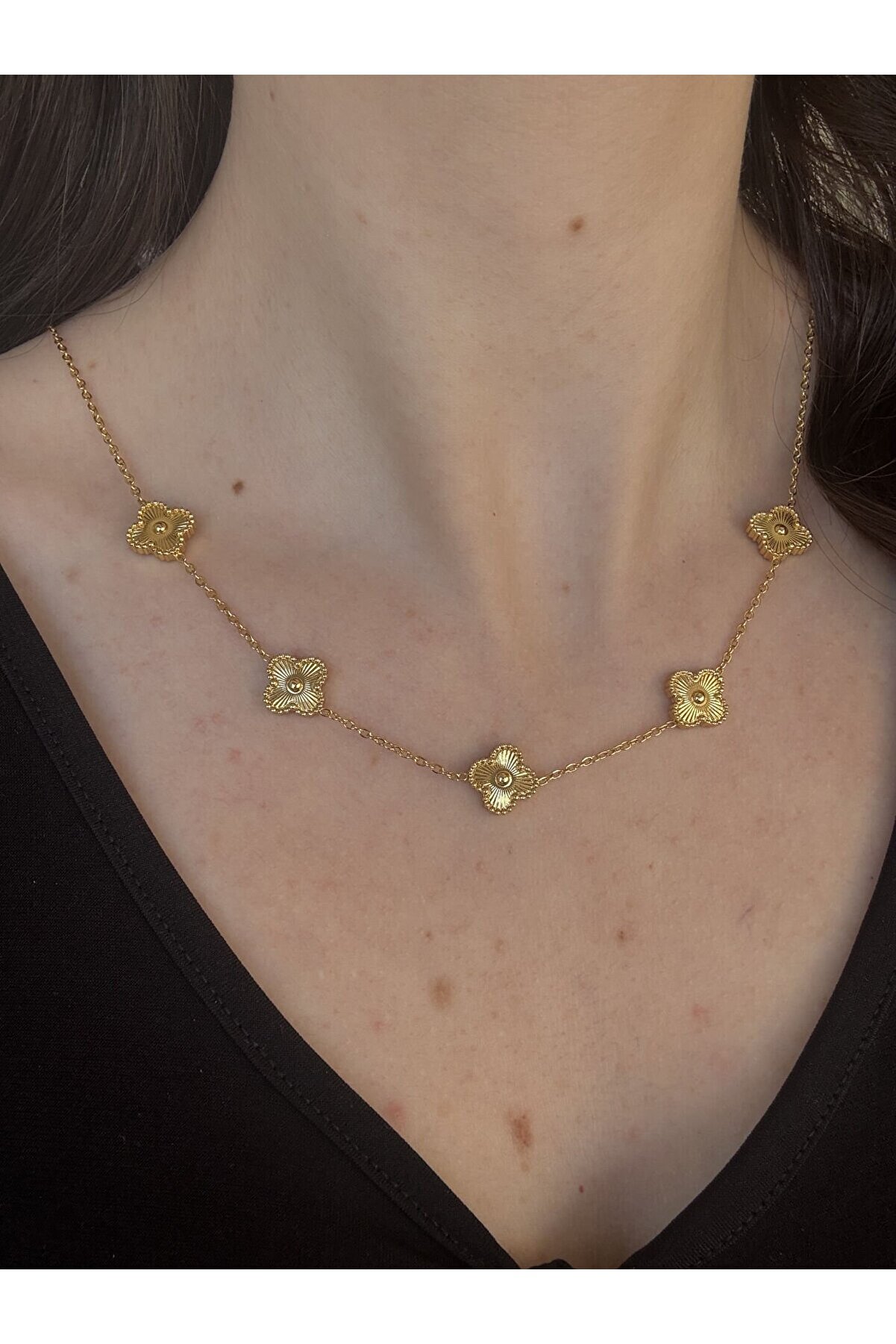 Ateli̇er Emi̇ne Gold Yonca Di̇zi̇si̇ Kolye