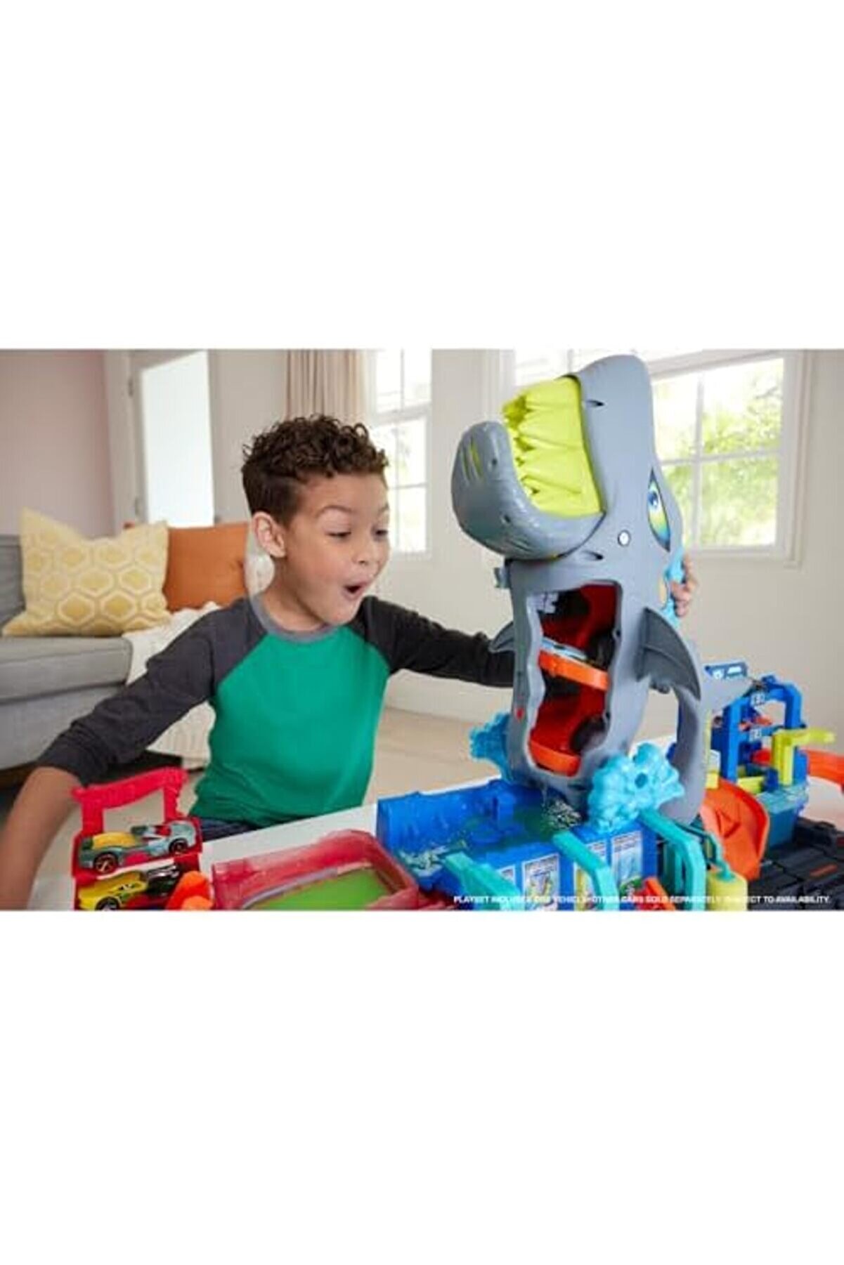 Muhteşem Köpek Balığı Araç Yıkama Oyun Seti̇ 164 Ölçekte Renk Deği̇şti̇ren Oyuncak Araba İçeren Hot Şe