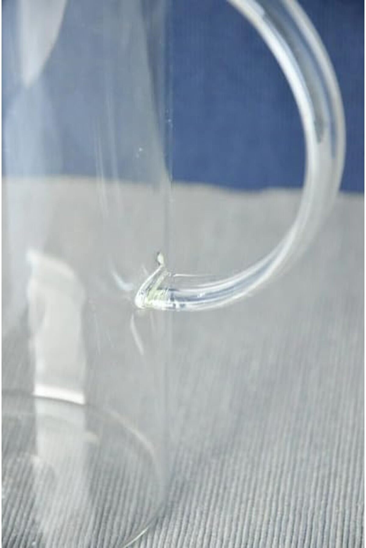 Shopverse Borosi̇li̇kat Ateşe Dayanıklı Metal Kapaklı Cam Sürahi̇ Trendfli̇ck 1014773