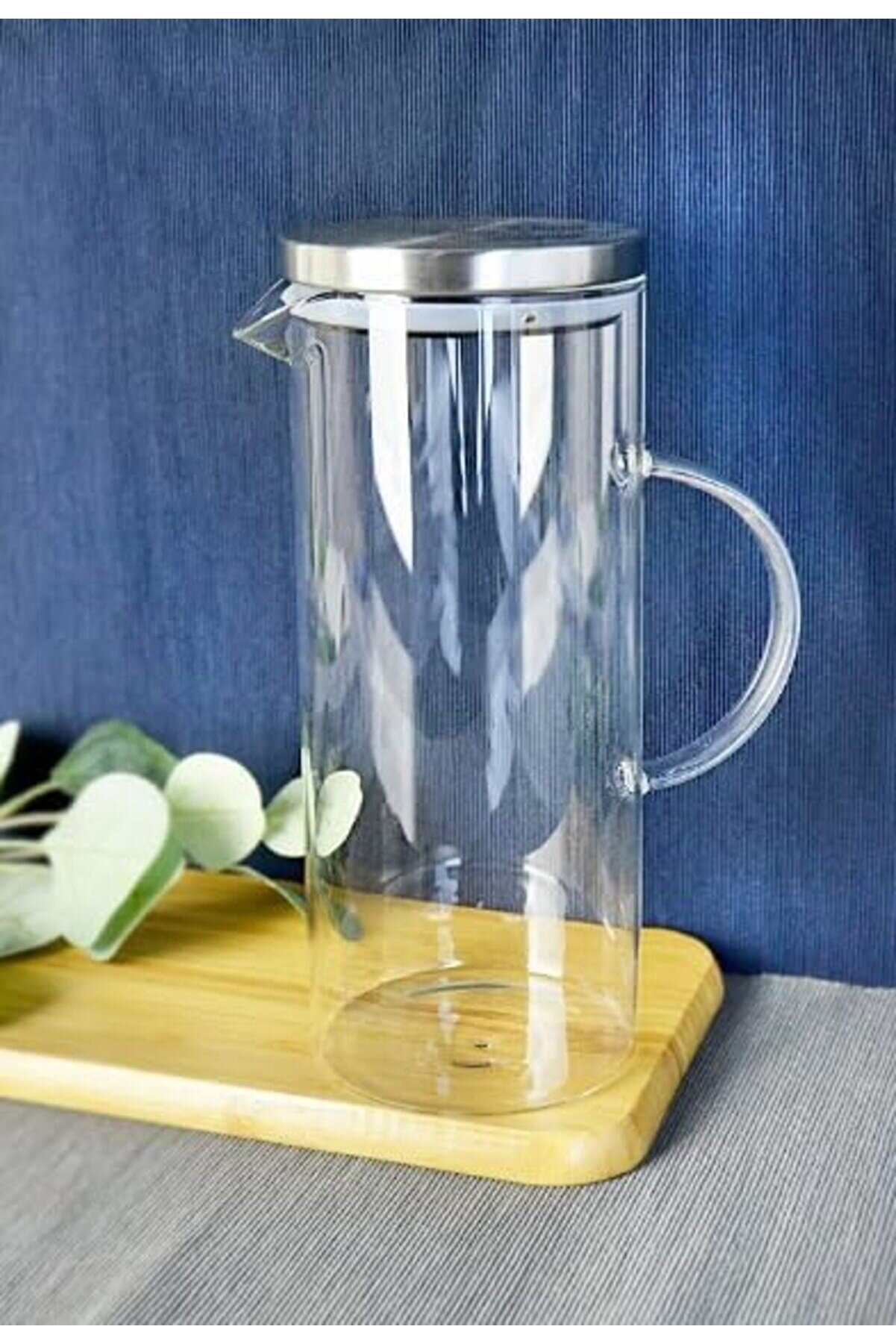 Shopverse Borosi̇li̇kat Ateşe Dayanıklı Metal Kapaklı Cam Sürahi̇ Trendfli̇ck 1014773