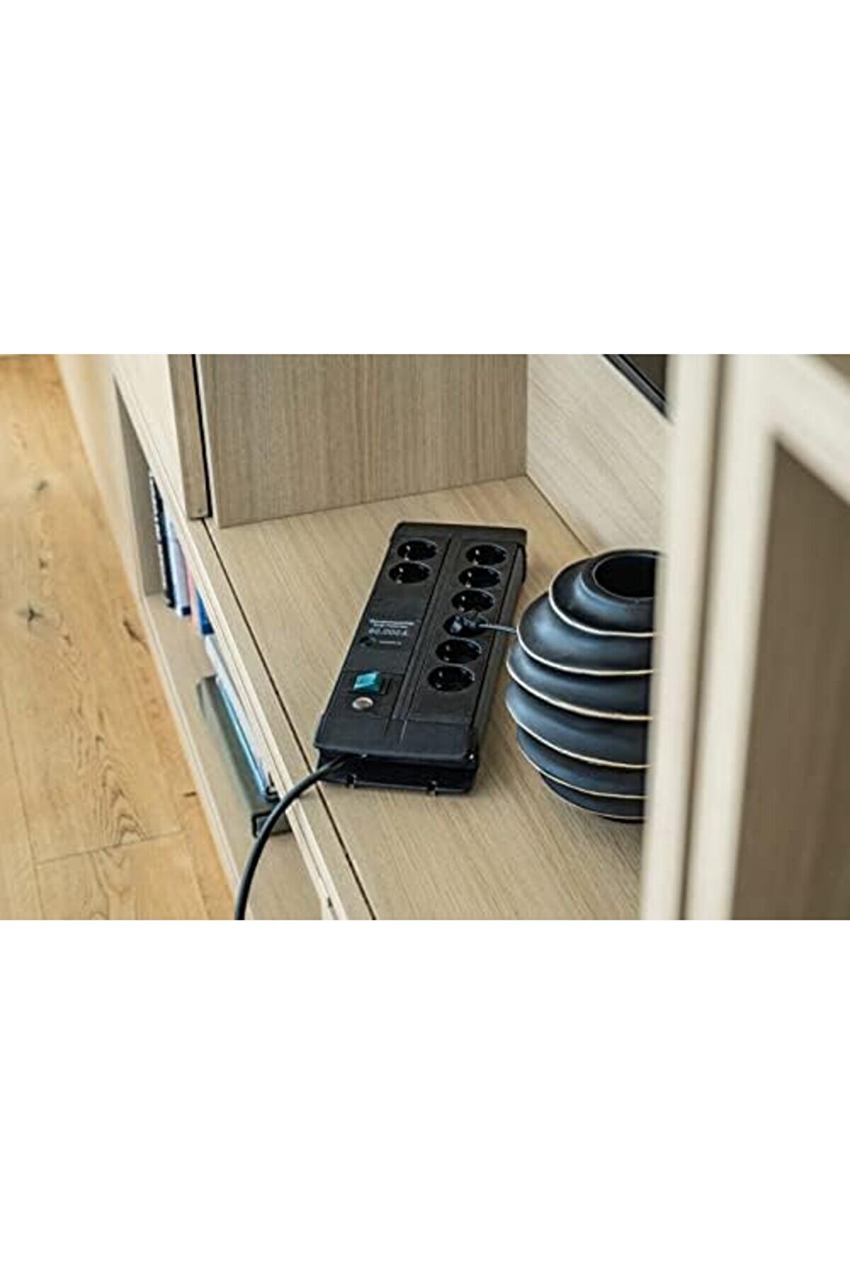 Shopverse Premi̇um- Duo Seri̇si̇ 5 Yıl 60.000 Amper Akım Korumalı Özelli̇kli̇ 8 Soketli̇ 3 Metre Kablolu P