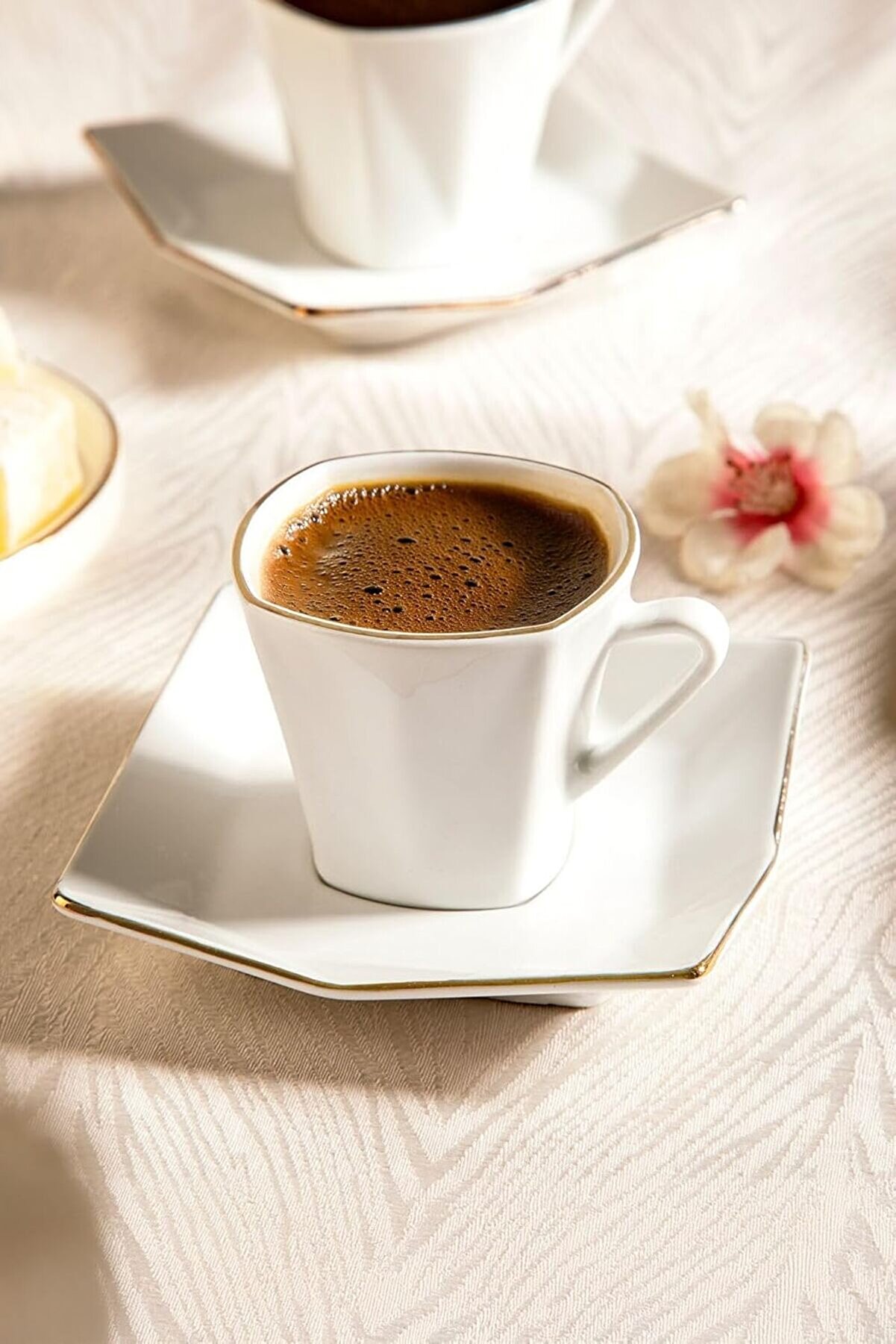 STOREMAX shopverse Beyaz Altin Yaldizli Kahve Fincan Takimi trendflick 1014773