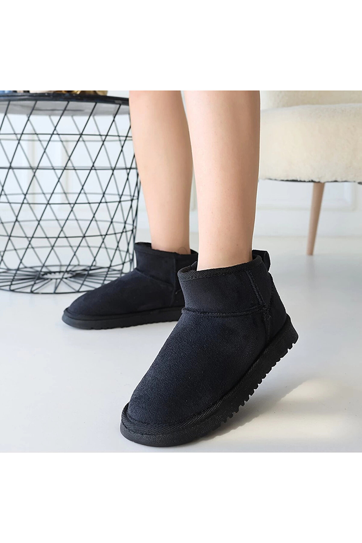 Buti̇k Elsa Si̇yah S&uuml;et Bot