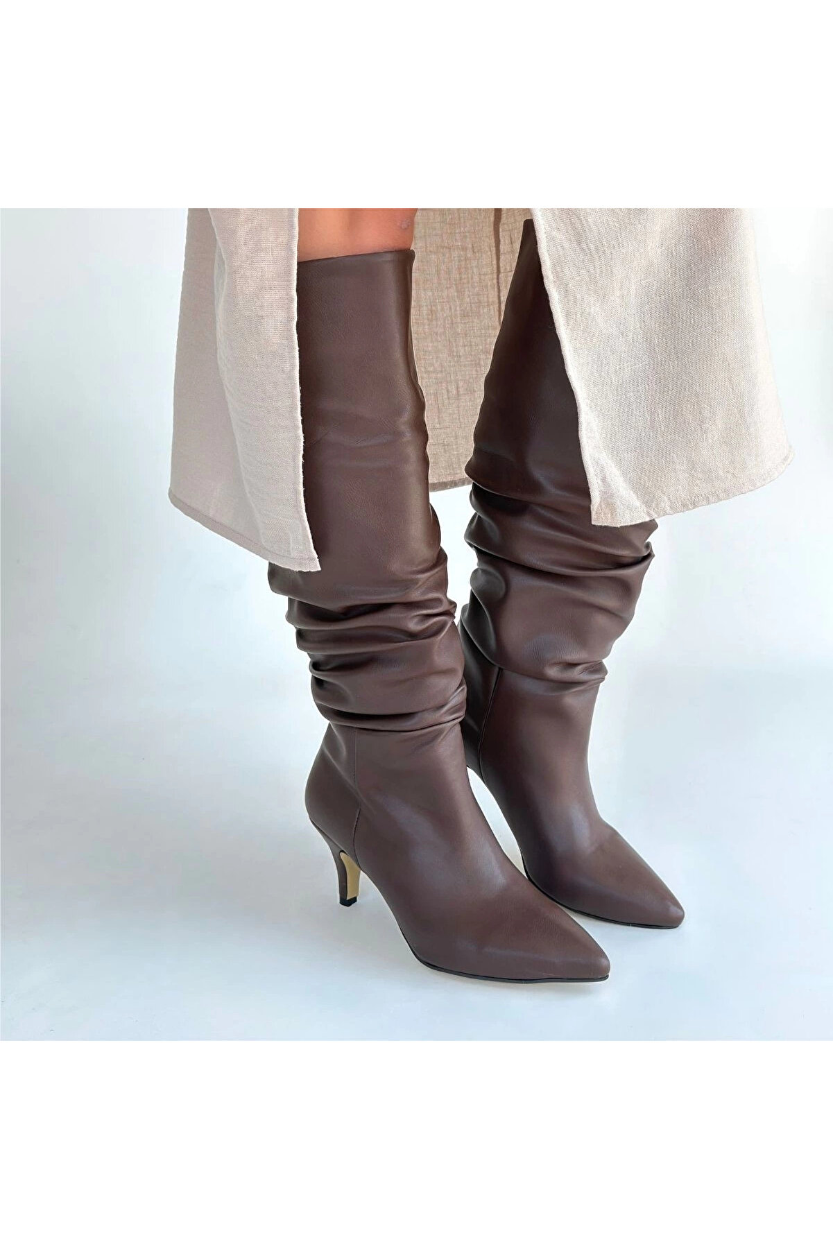 Buti̇k Zelya Kahverengi̇ Ci̇lt Topuklu &Ccedil;i̇zme