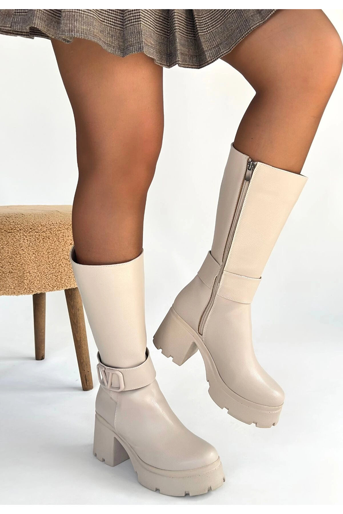 Buti̇k Moki̇ Bej Ci̇lt Topuklu &Ccedil;i̇zme