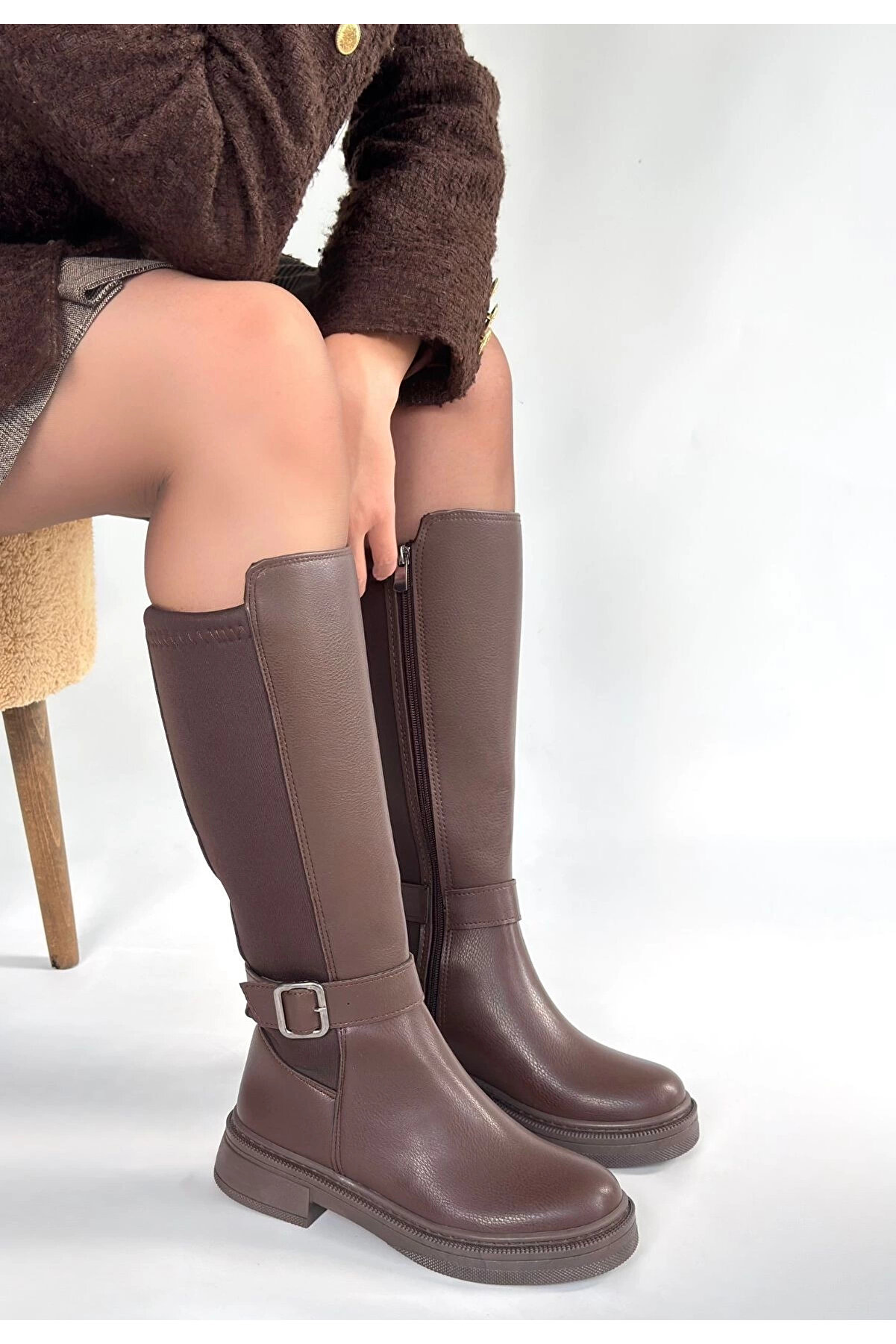 Buti̇k Zi̇nda Kahverengi̇ Ci̇lt &Ccedil;i̇zme