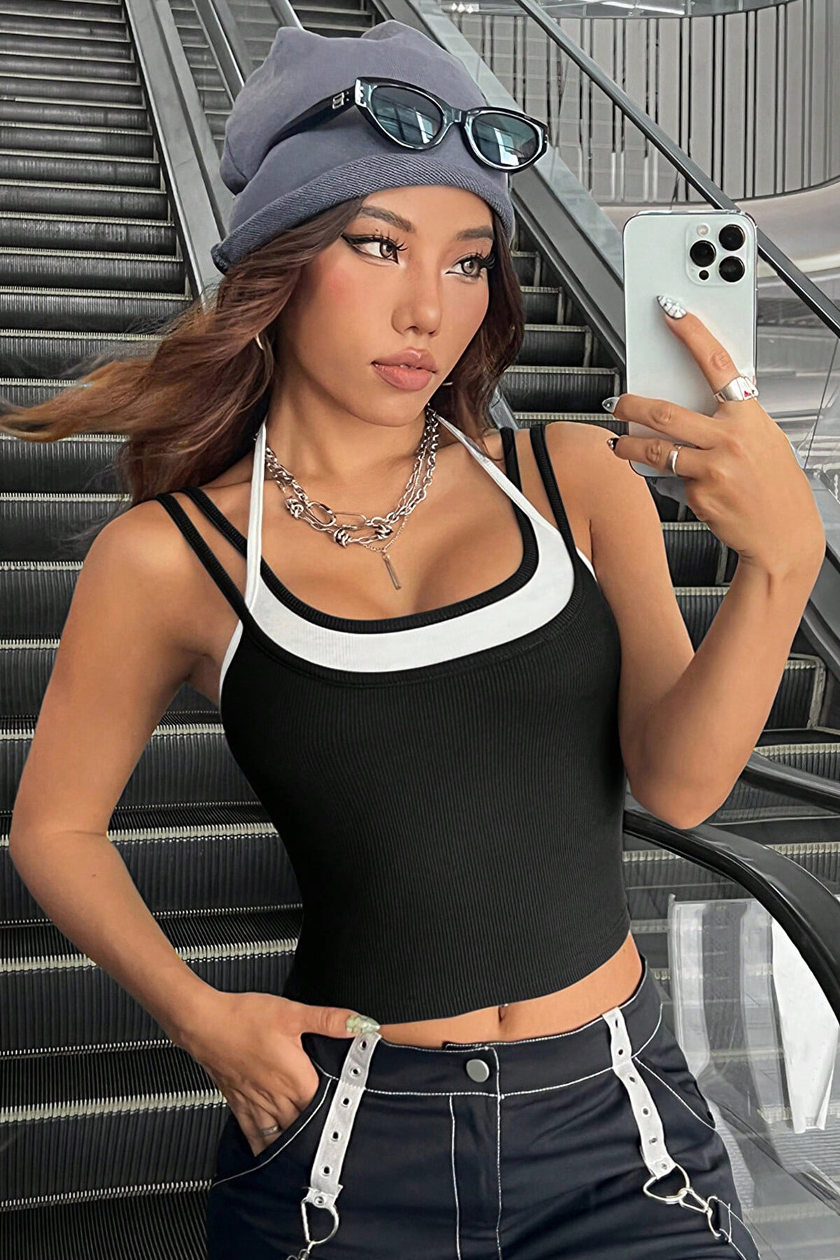 Ethab Ti̇caret Kadın Antrasi̇t Gri̇ Beyaz &Ccedil;i̇ft Renk &Ccedil;apraz Askılı Crop Top Bluz