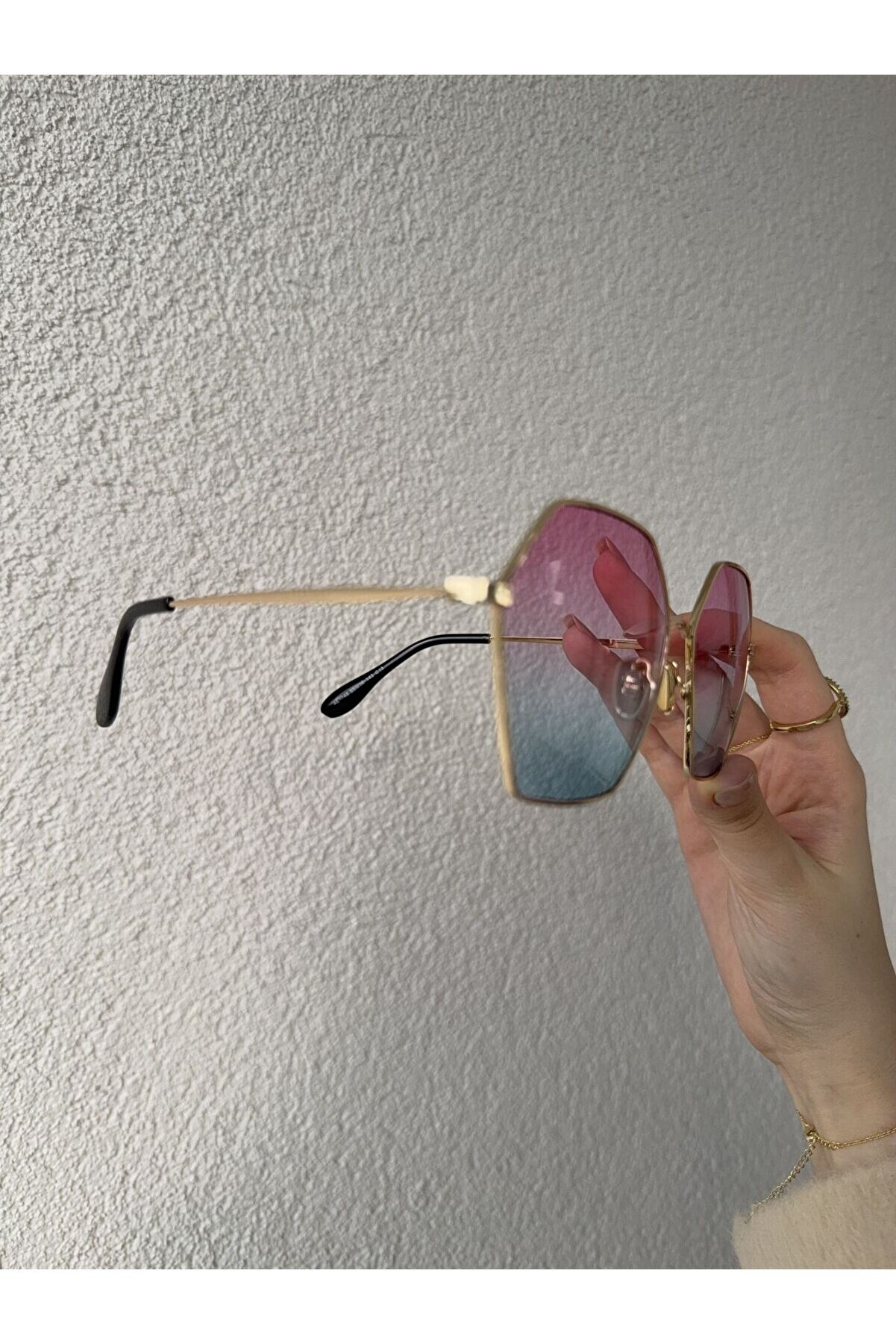 Ateli̇er Emi̇ne Geometri̇k Form Tarz Güneş Gözlüğü