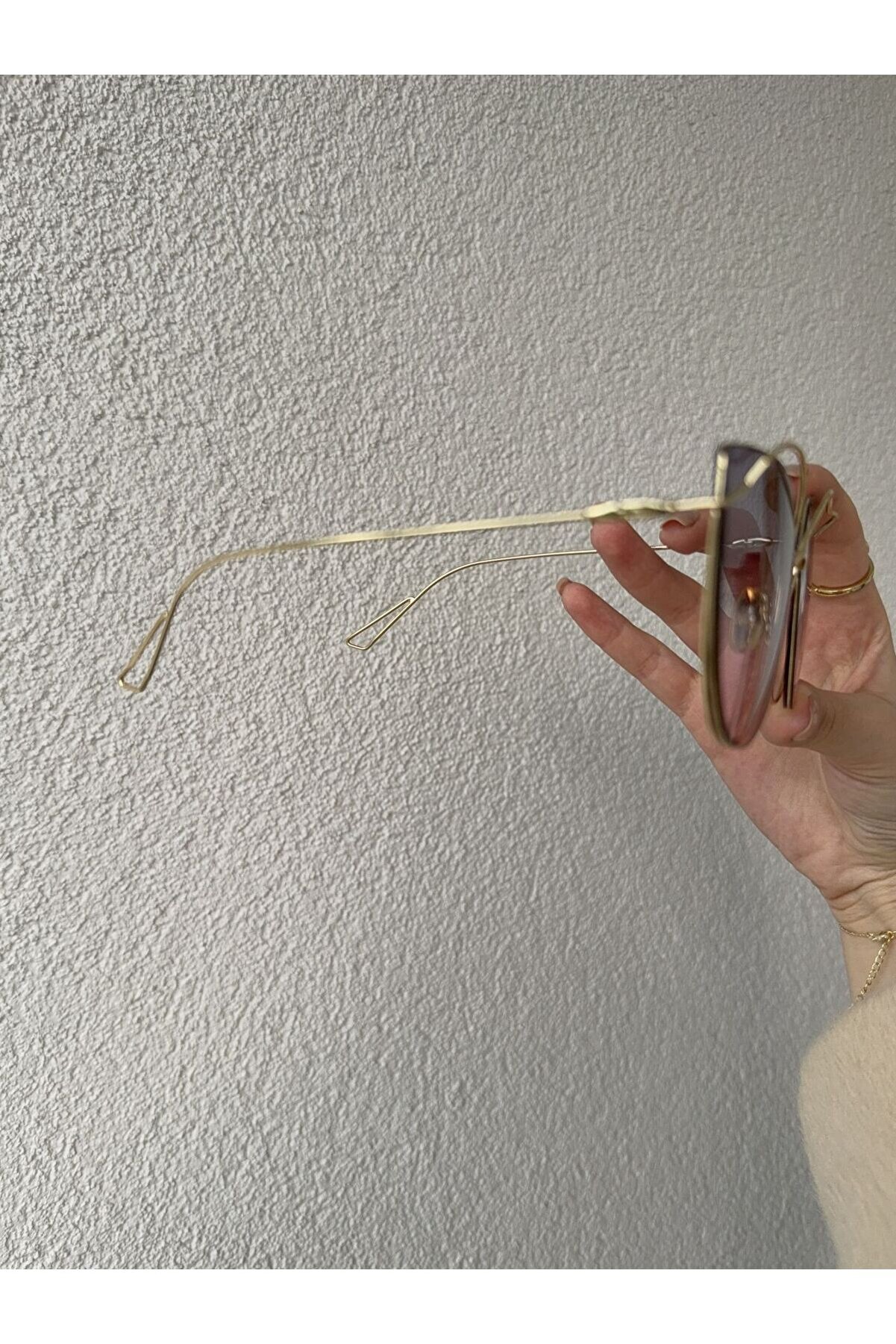 Ateli̇er Emi̇ne Gold Çerçeve Cat Eye Güneş Gözlüğü