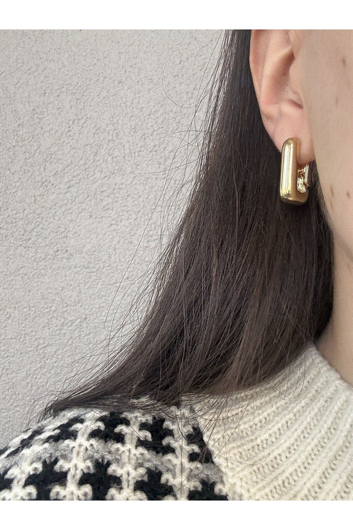 Ateli̇er Emi̇ne Gold Dörtgen Küpe