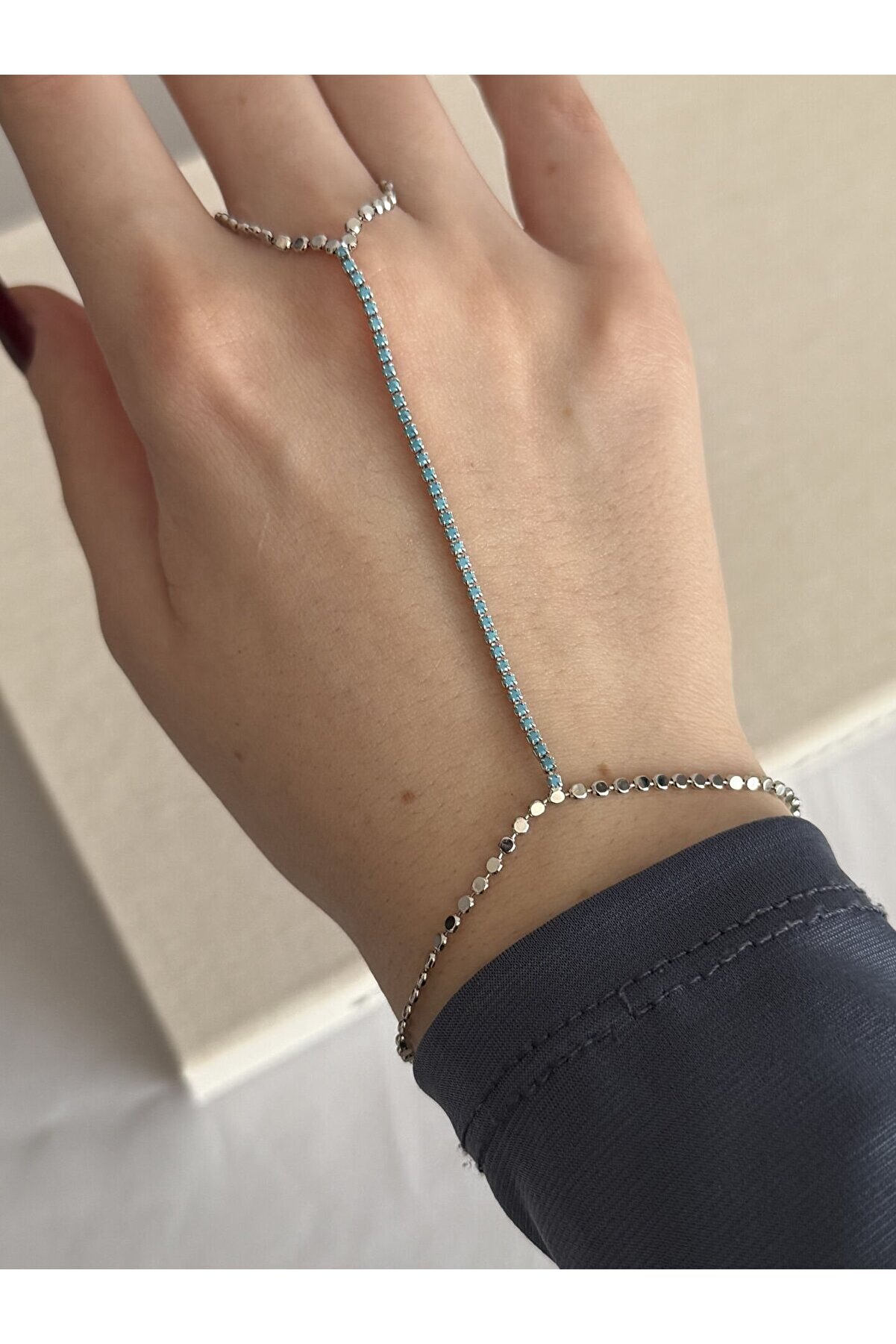 Ateli̇er Emi̇ne Su Yeşi̇li̇ Zi̇rkon Şahmeran