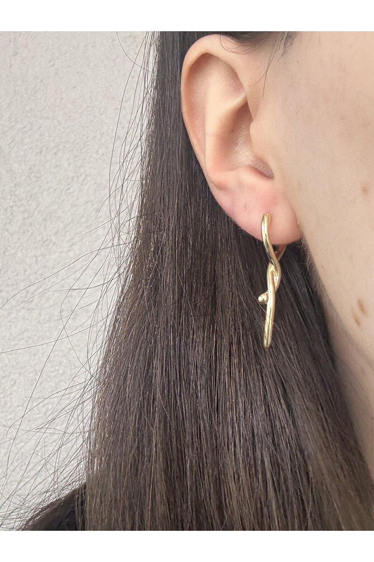 Ateli̇er Emi̇ne Düğüm Model Küpe